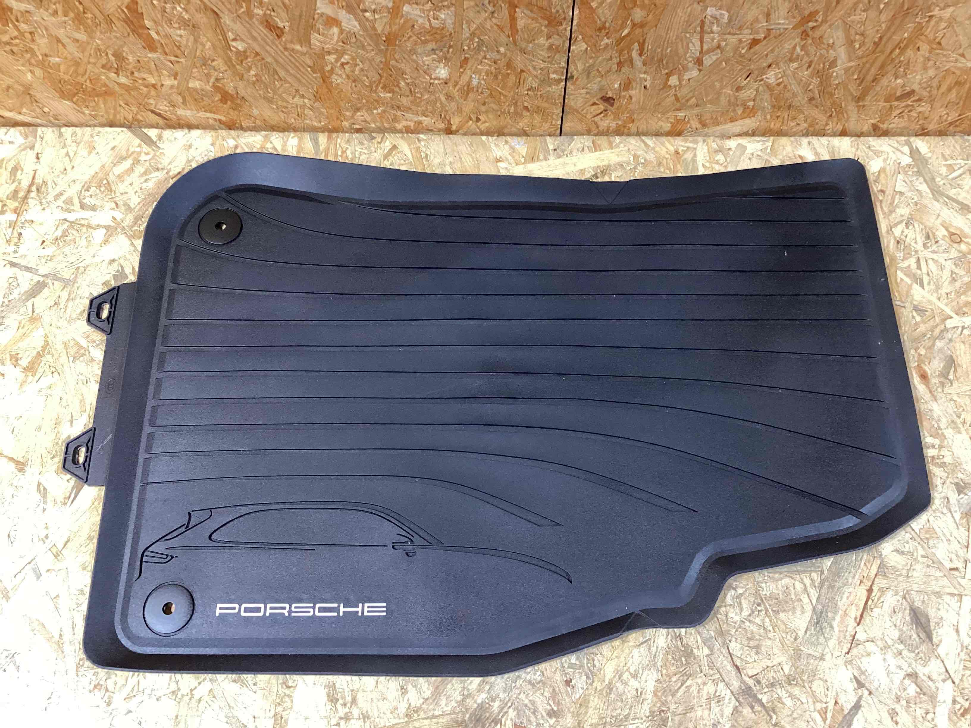 Коврики и пол салона, комплекты Porsche Cayenne 020726-122