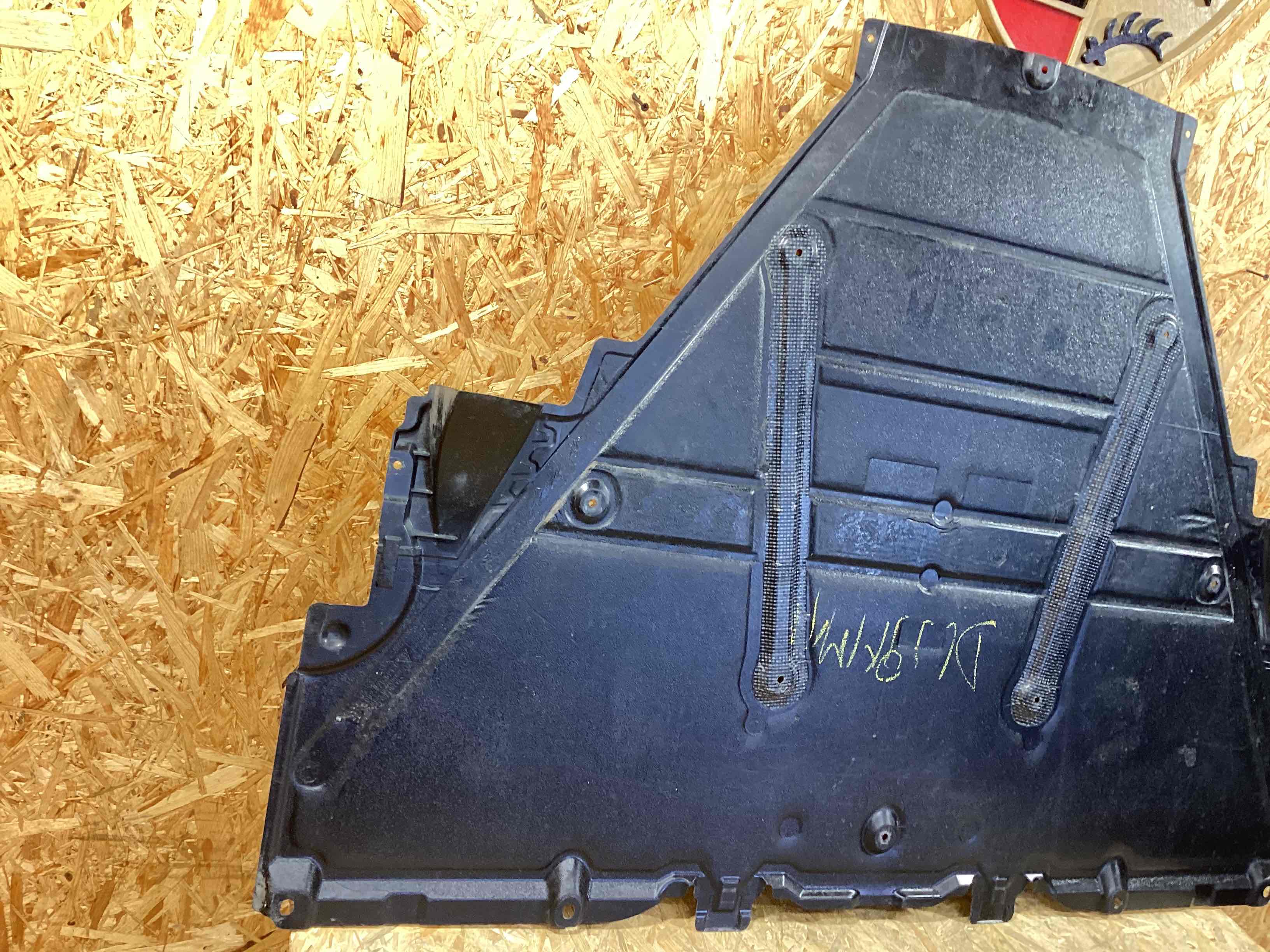 Захист днища кузова Porsche 911 020926-111