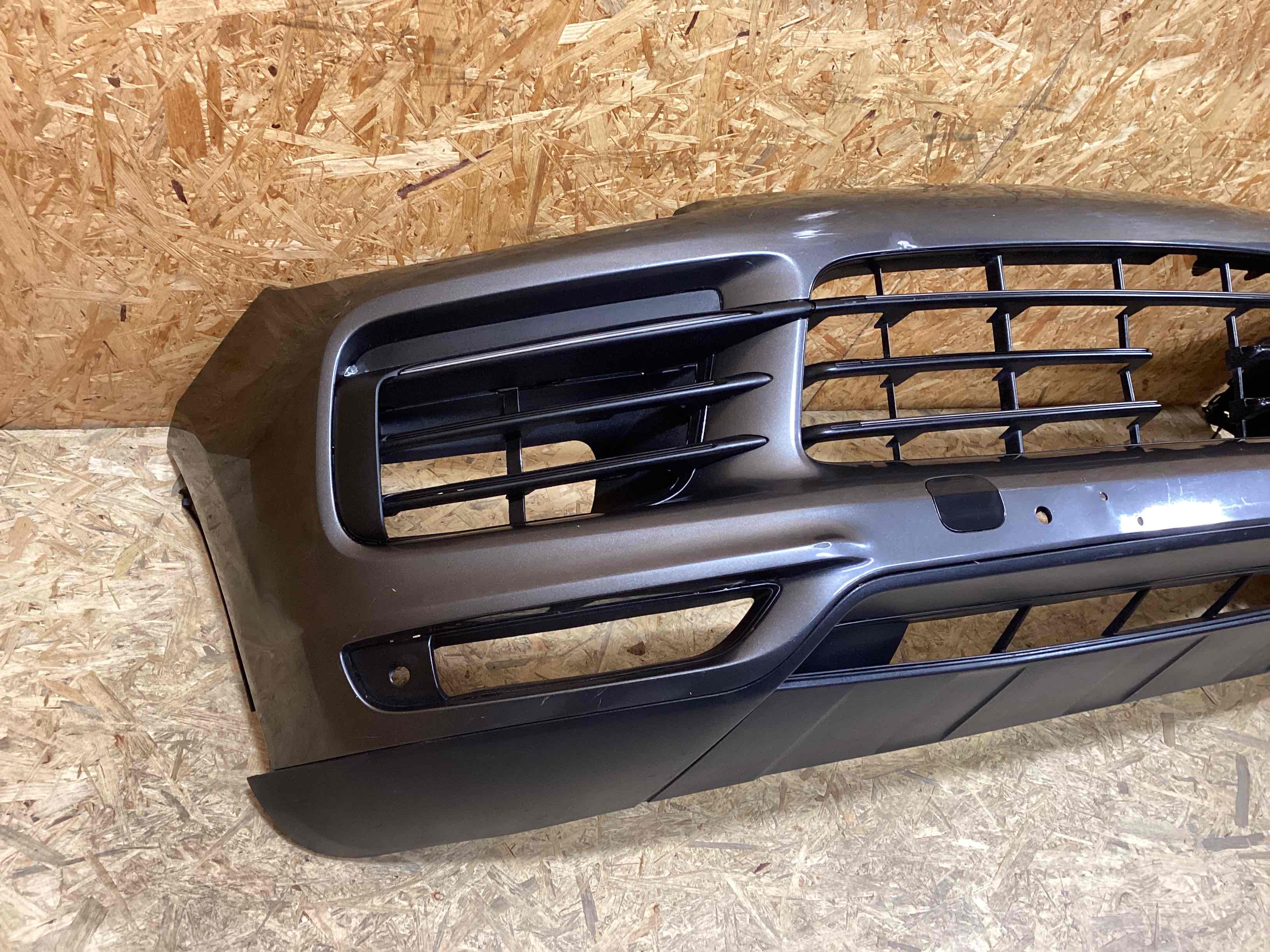 Бампер передний Porsche Cayenne 030226-102