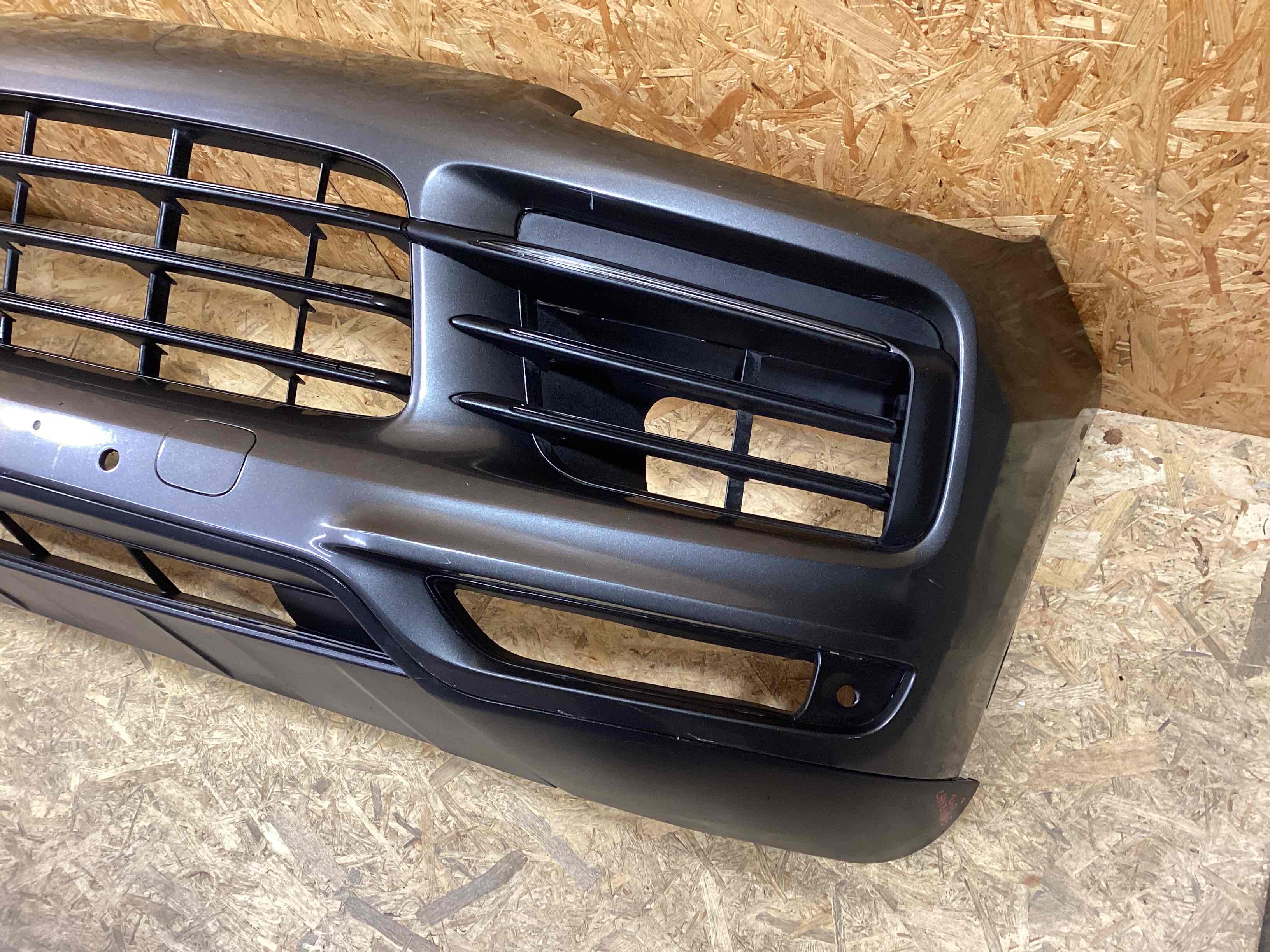 Бампер передний Porsche Cayenne 030226-102