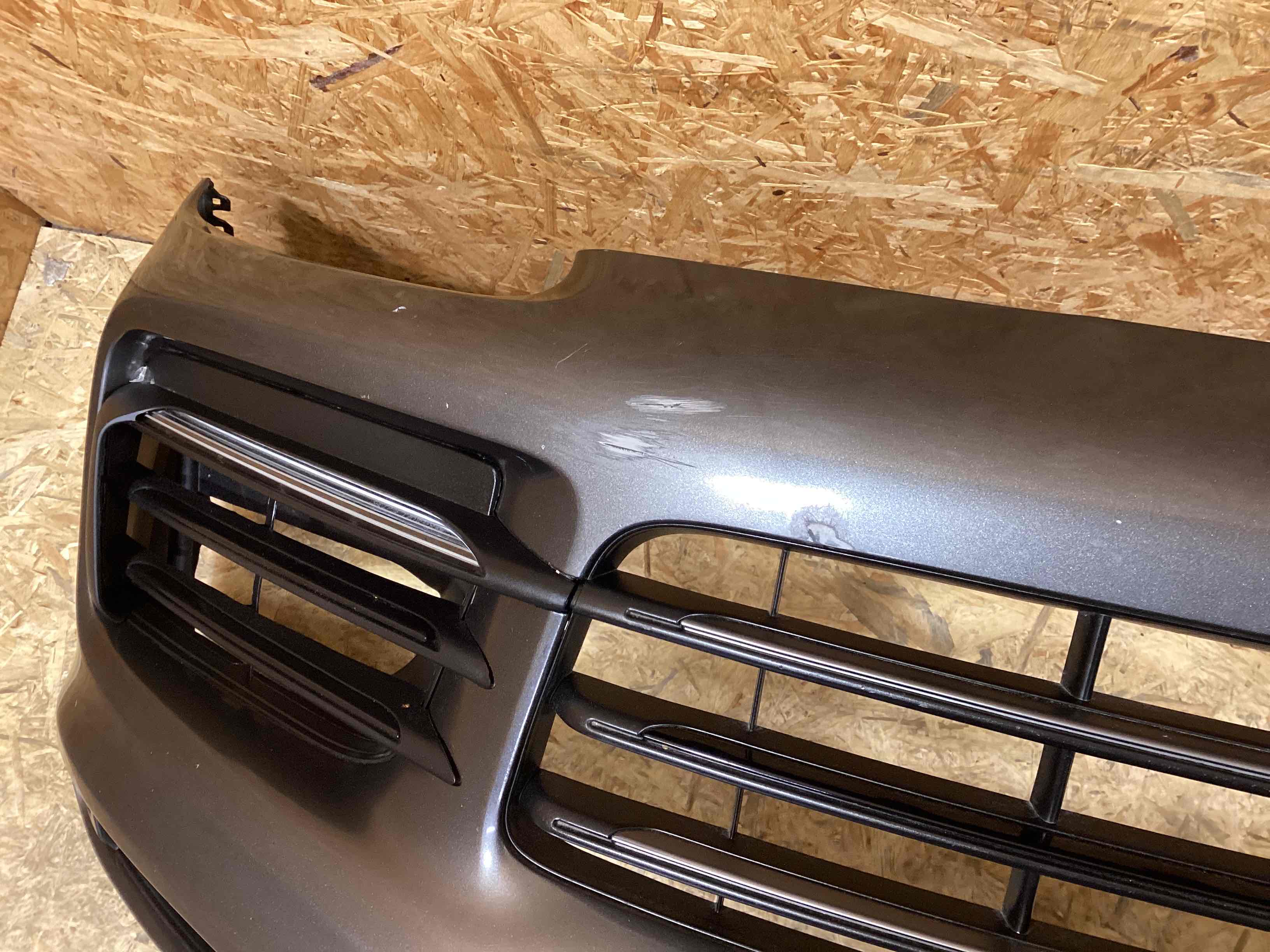 Бампер передний Porsche Cayenne 030226-102