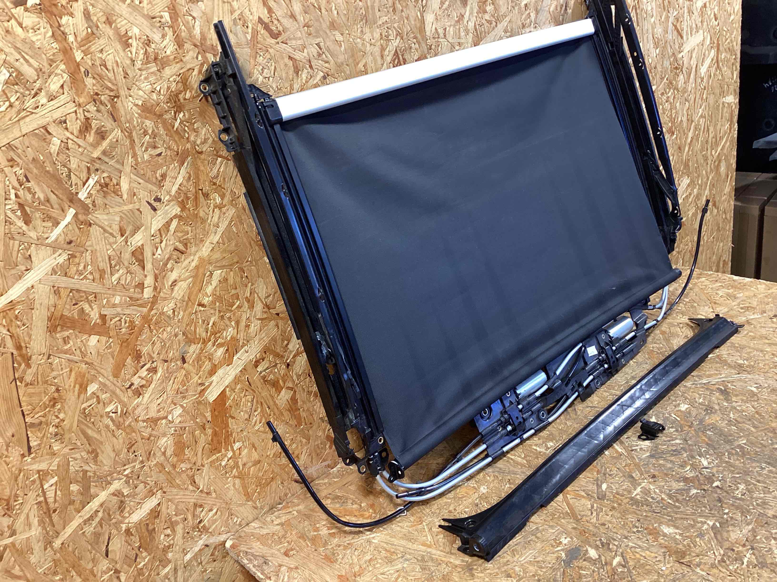 Люк (разное) Porsche Panamera 030326-101