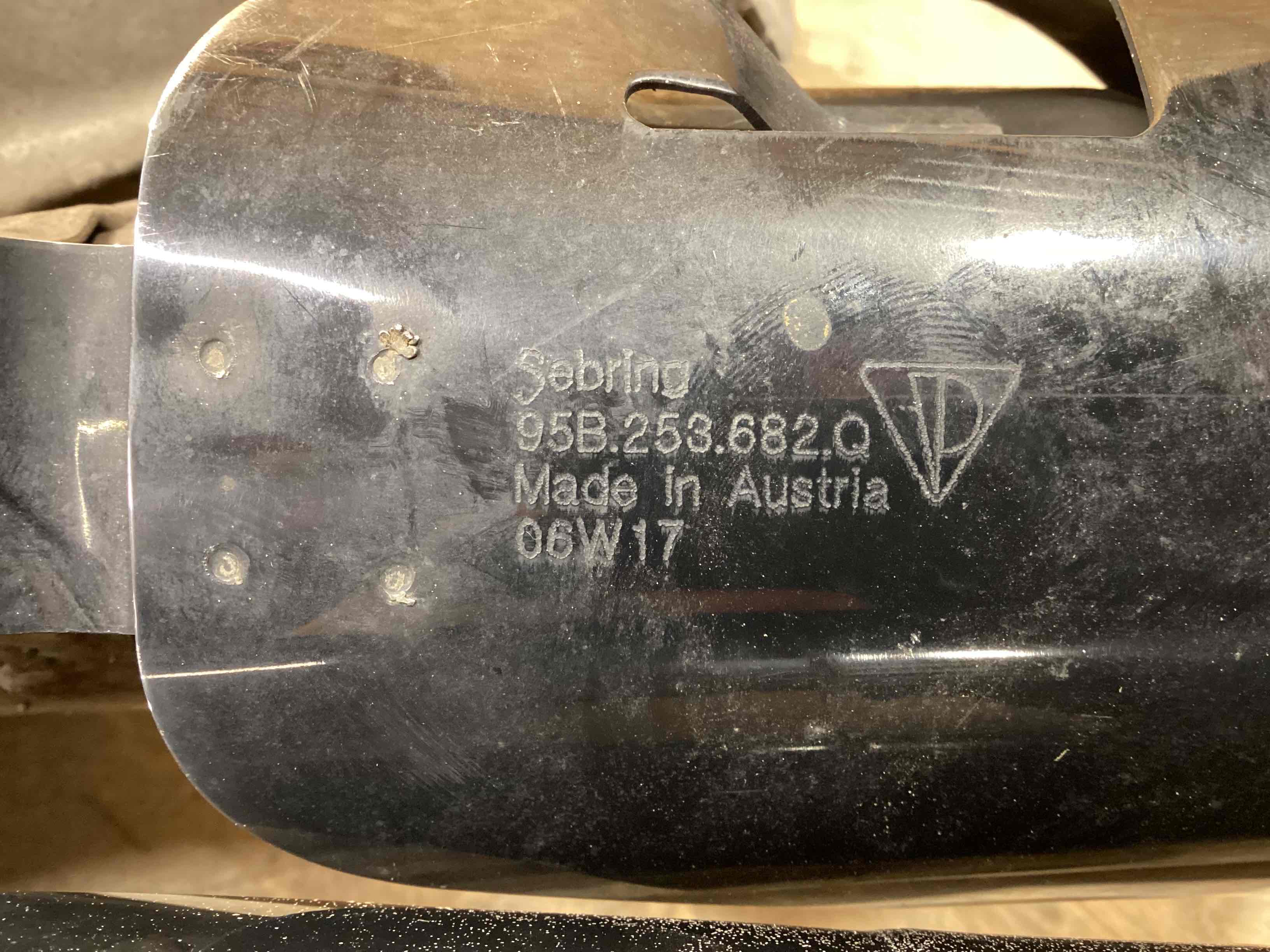 Глушитель Porsche Macan 030326-102