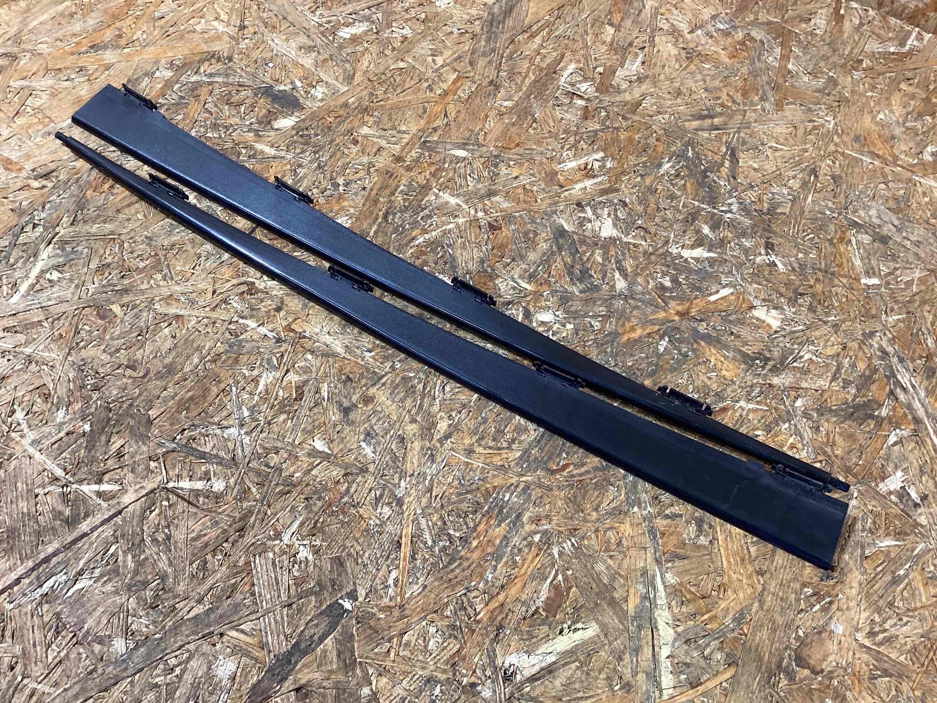 Уплотнитель стекла/двери Porsche Panamera 030326-104