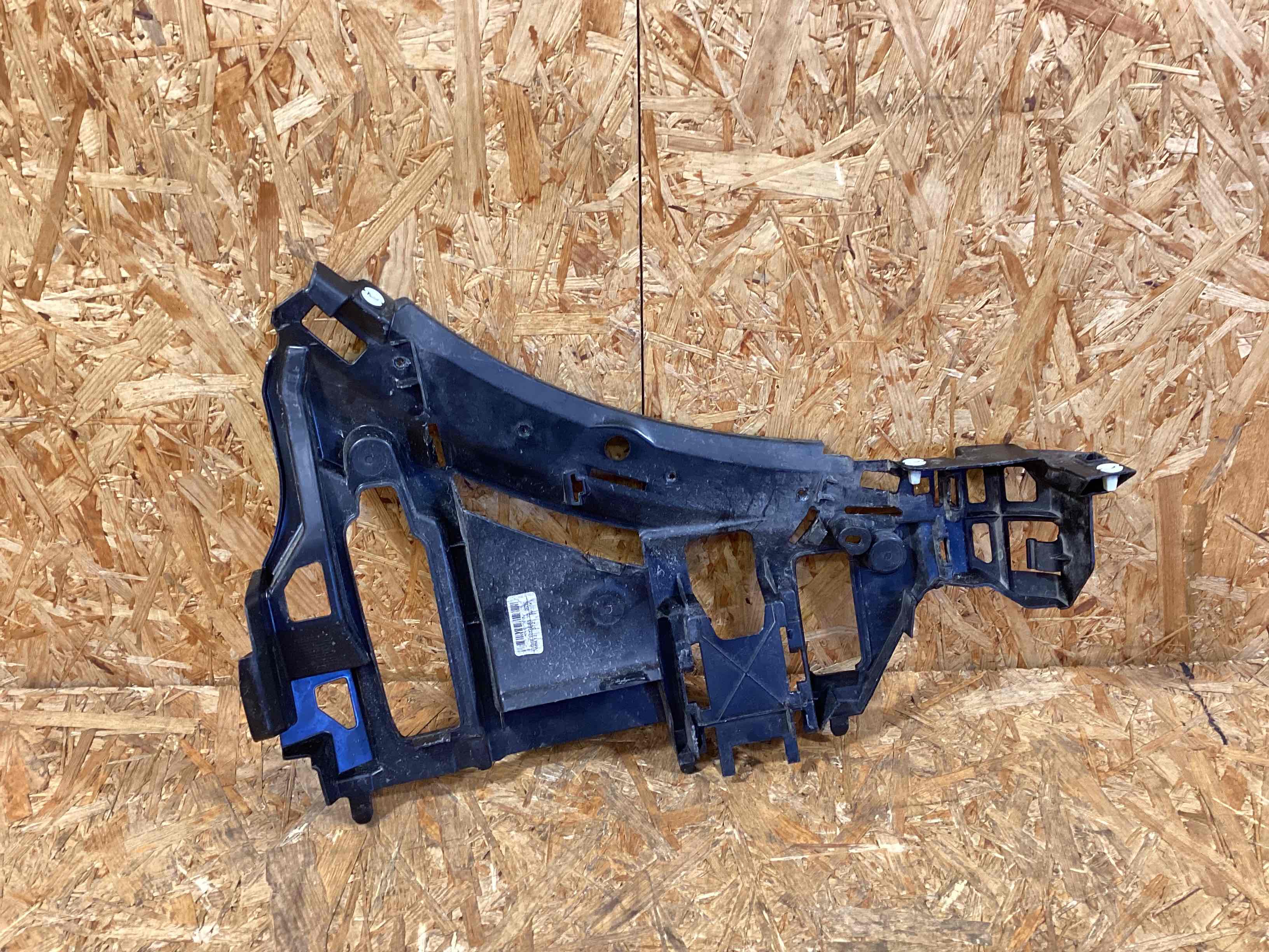 Крепление бампера Porsche Cayenne 030326-109