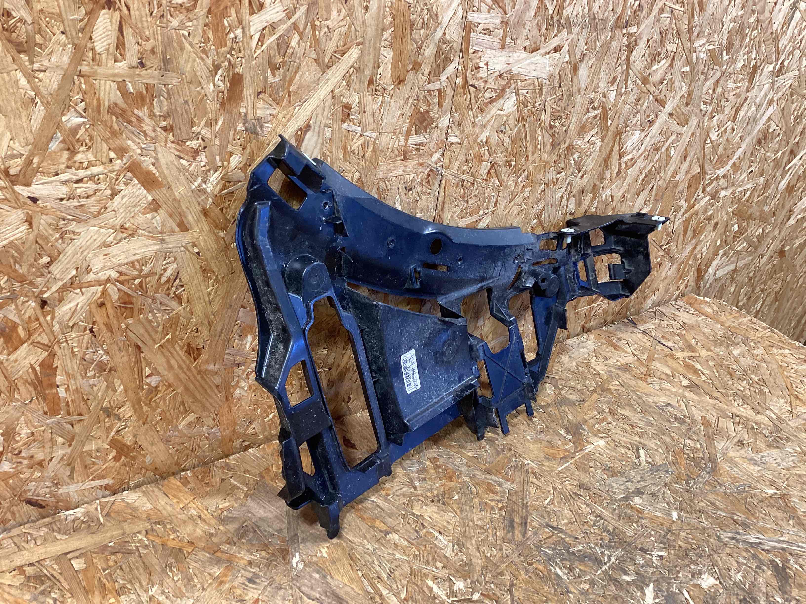 Крепление бампера Porsche Cayenne 030326-109