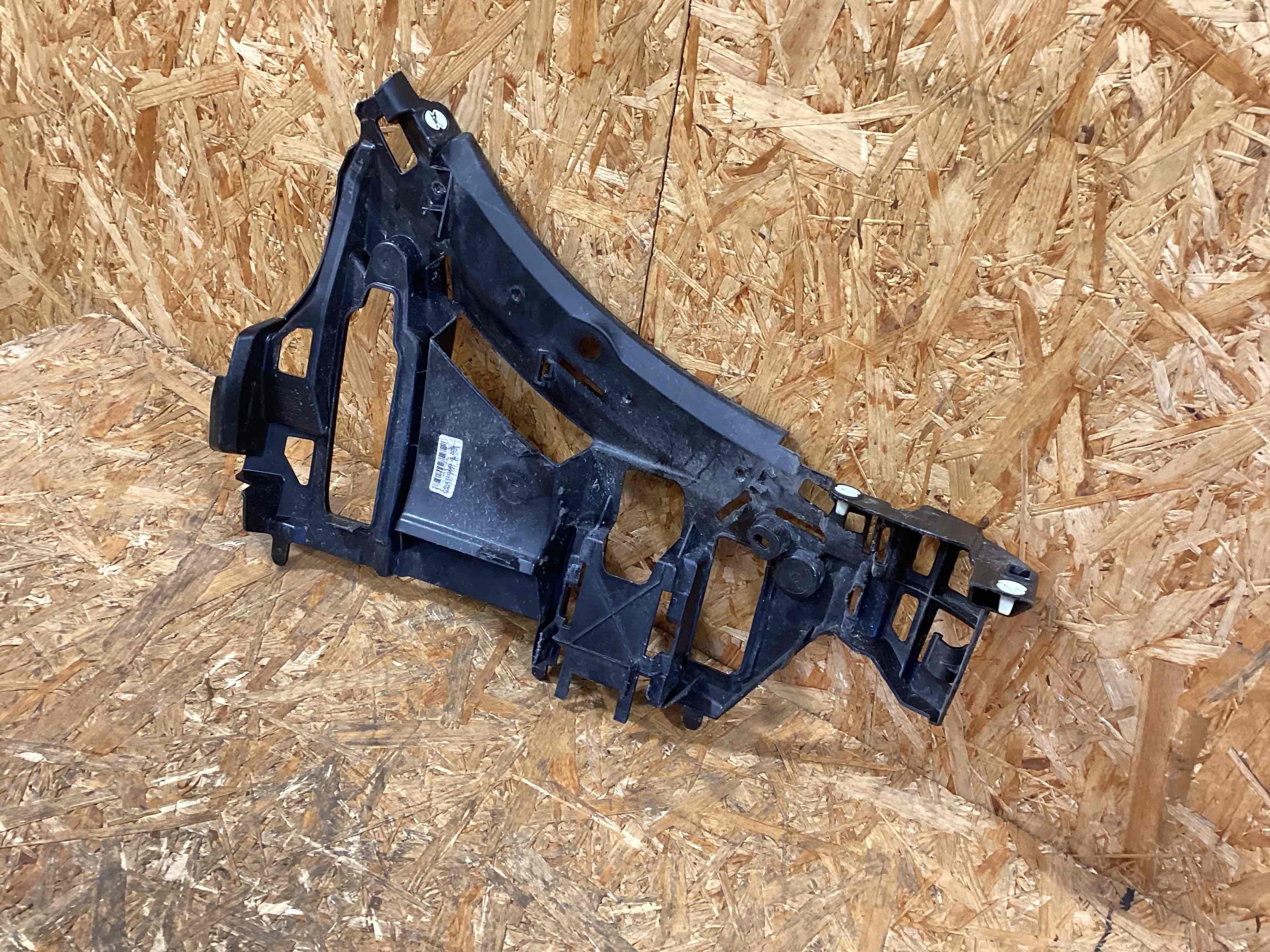 Крепление бампера Porsche Cayenne 030326-109