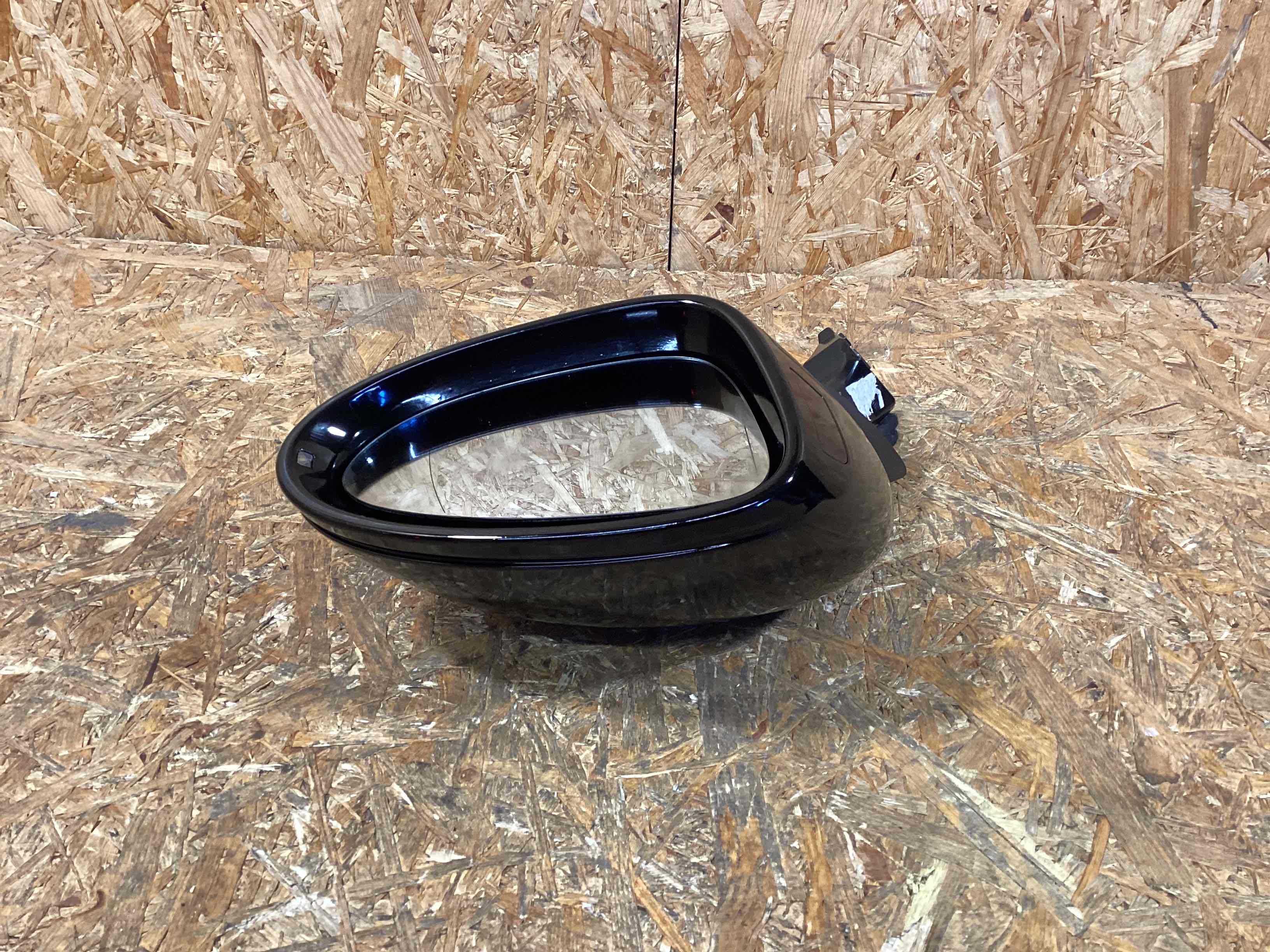 Зеркало наружное правое, корпус, накладка, крепление, др. Porsche Macan 030326-110