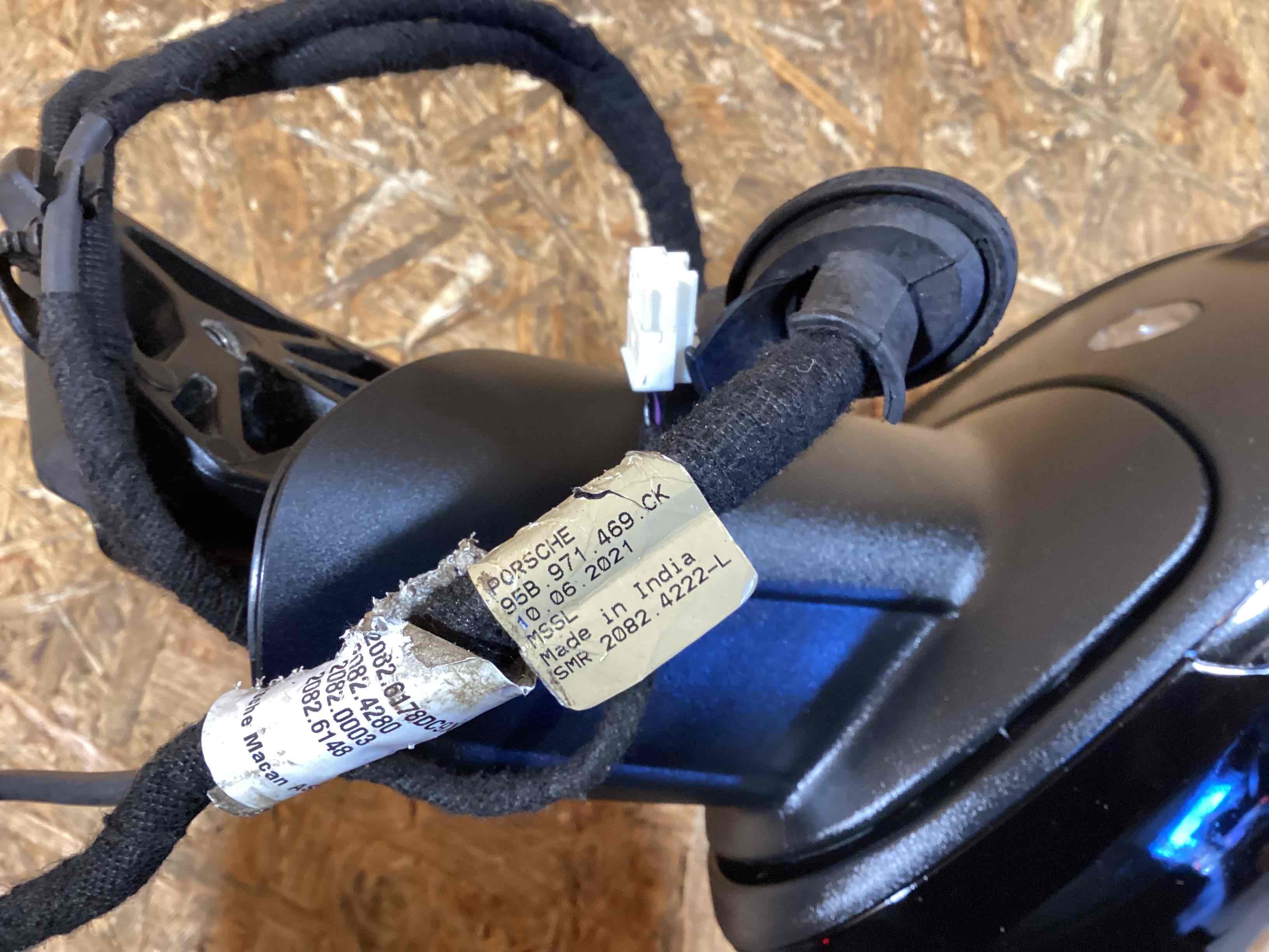 Зеркало наружное правое, корпус, накладка, крепление, др. Porsche Macan 030326-110