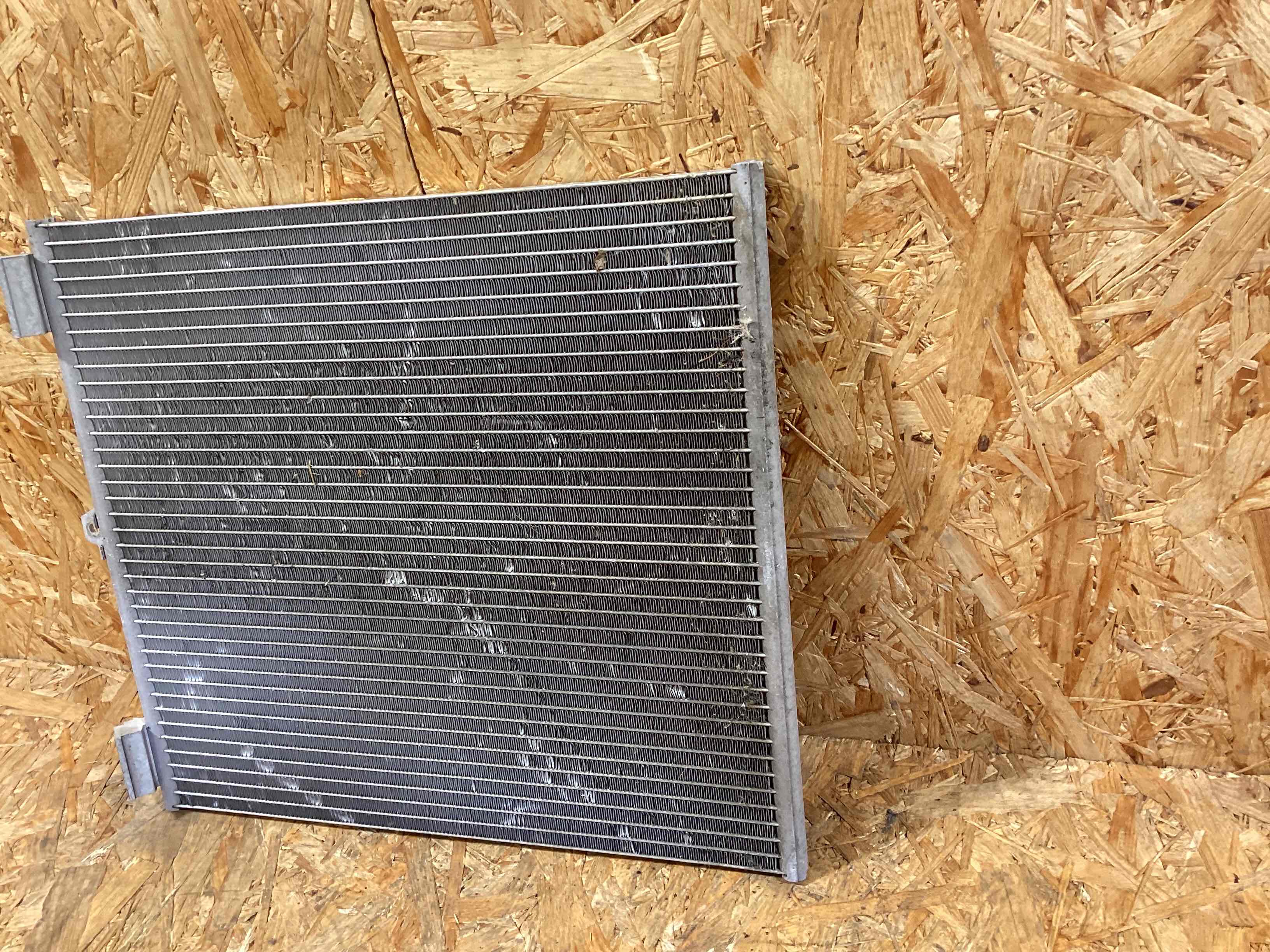 Радиатор кондиционера Porsche 911 030326-119