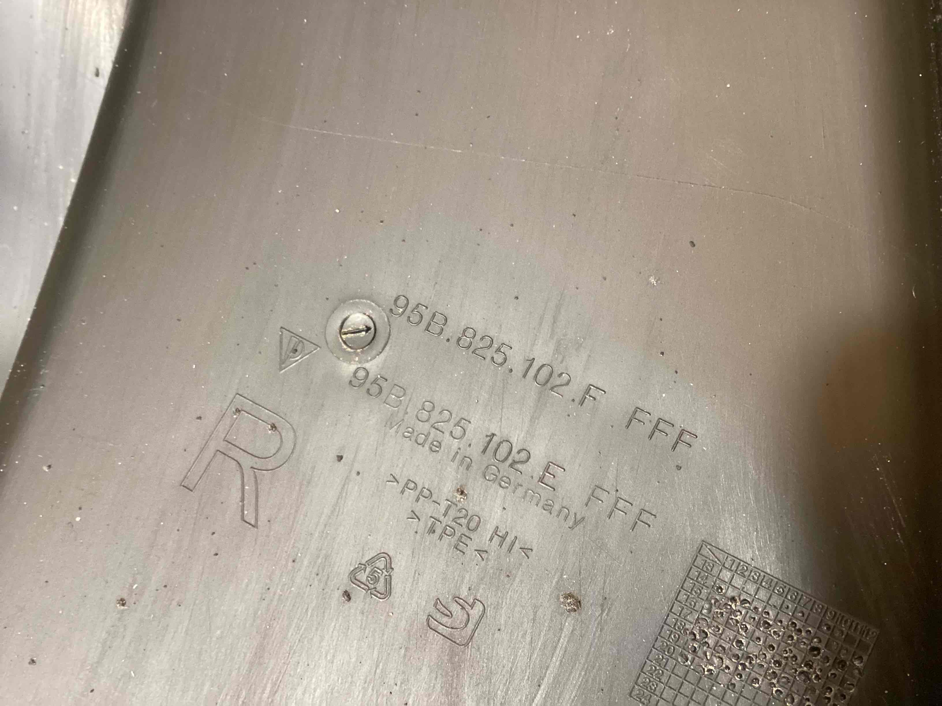 Бампер передний Porsche Macan 030426-103