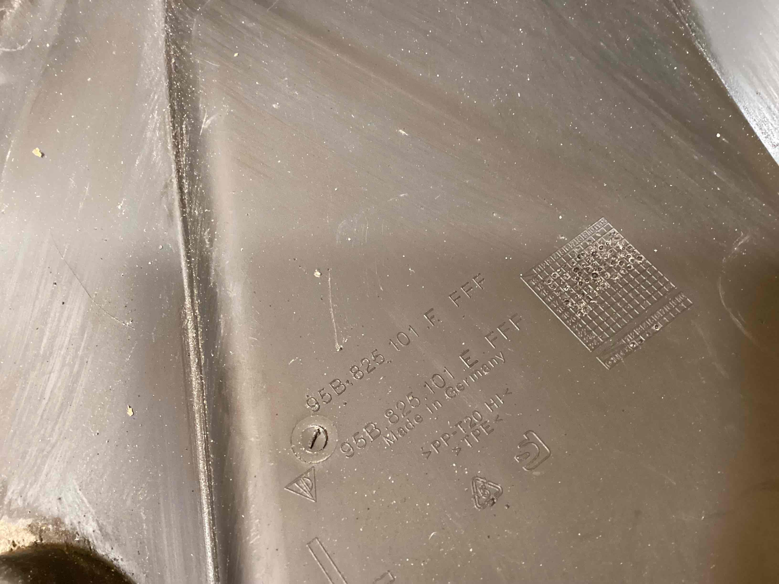 Бампер передний Porsche Macan 030426-103