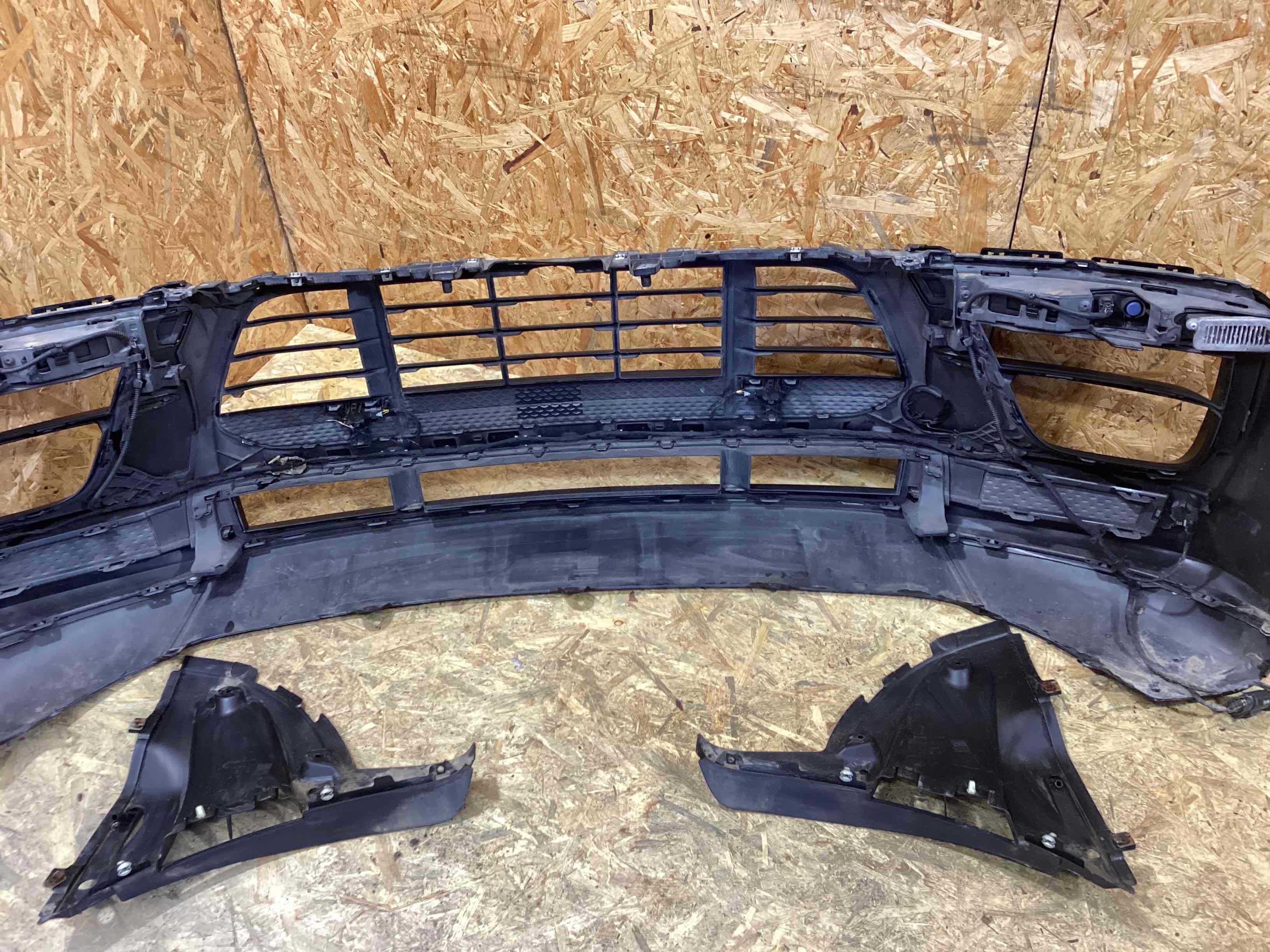 Бампер передний Porsche Macan 030426-103