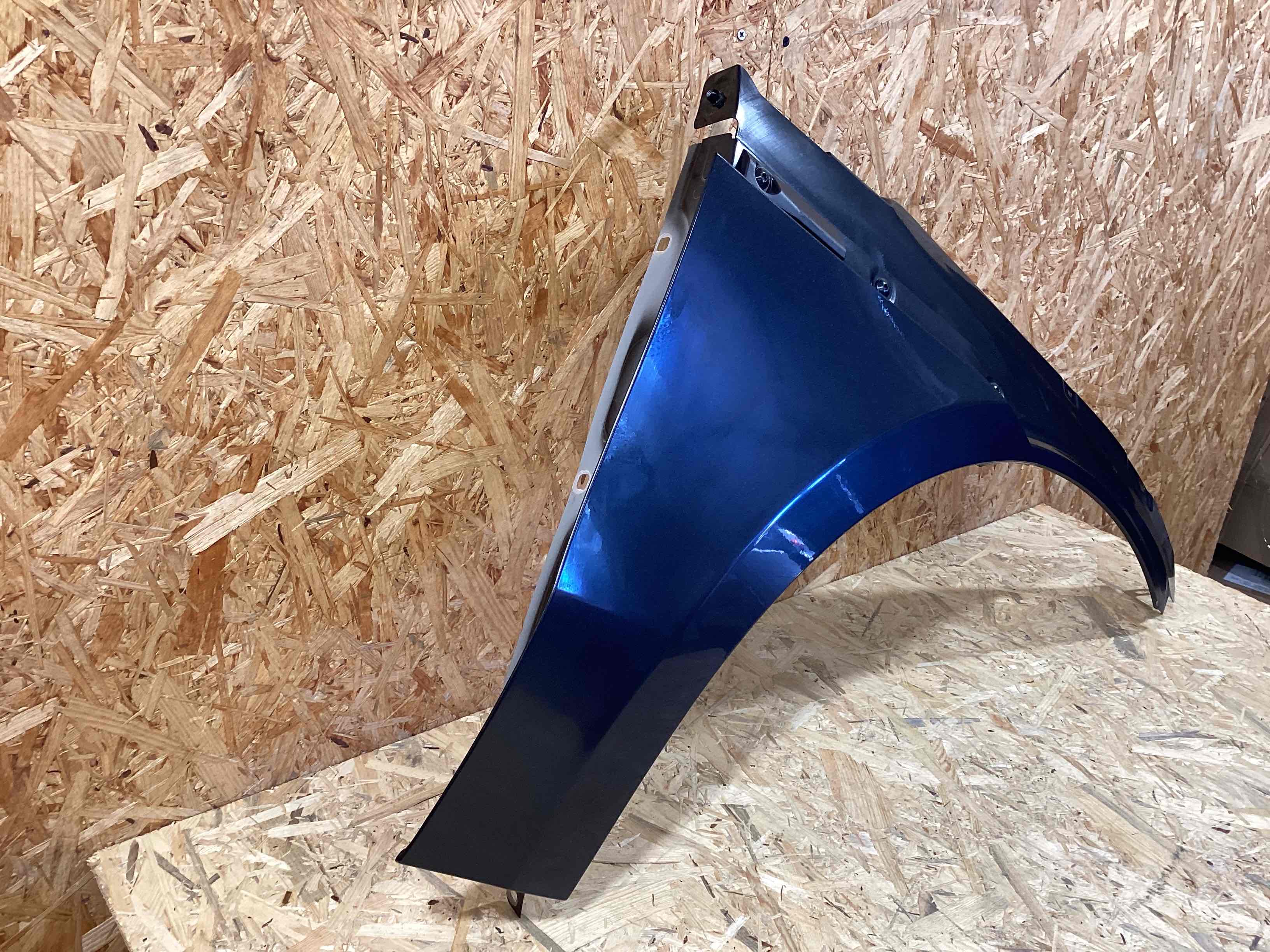 Крыло переднее правое Porsche Macan 030426-108