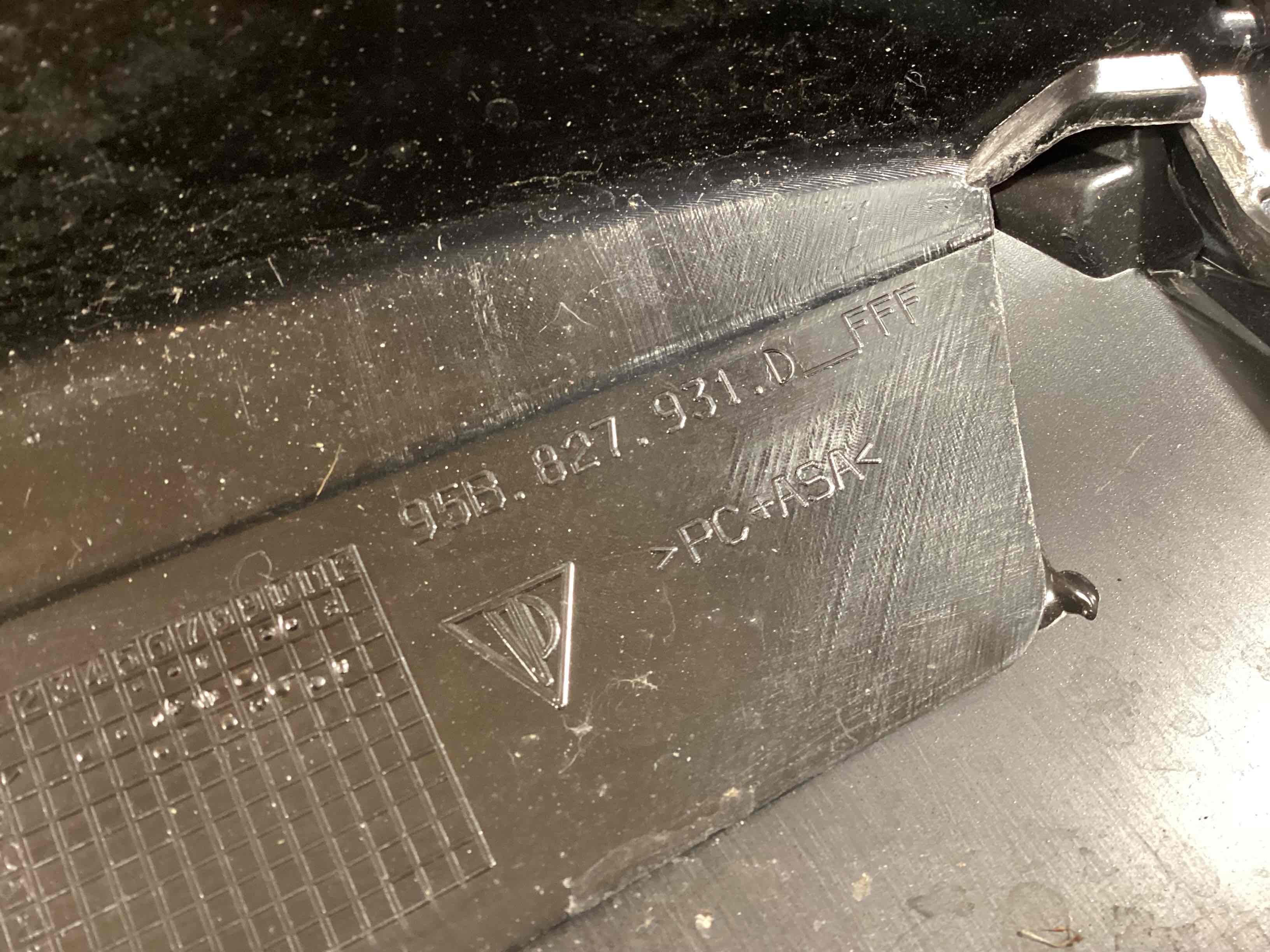 Спойлер Porsche Macan 030426-110