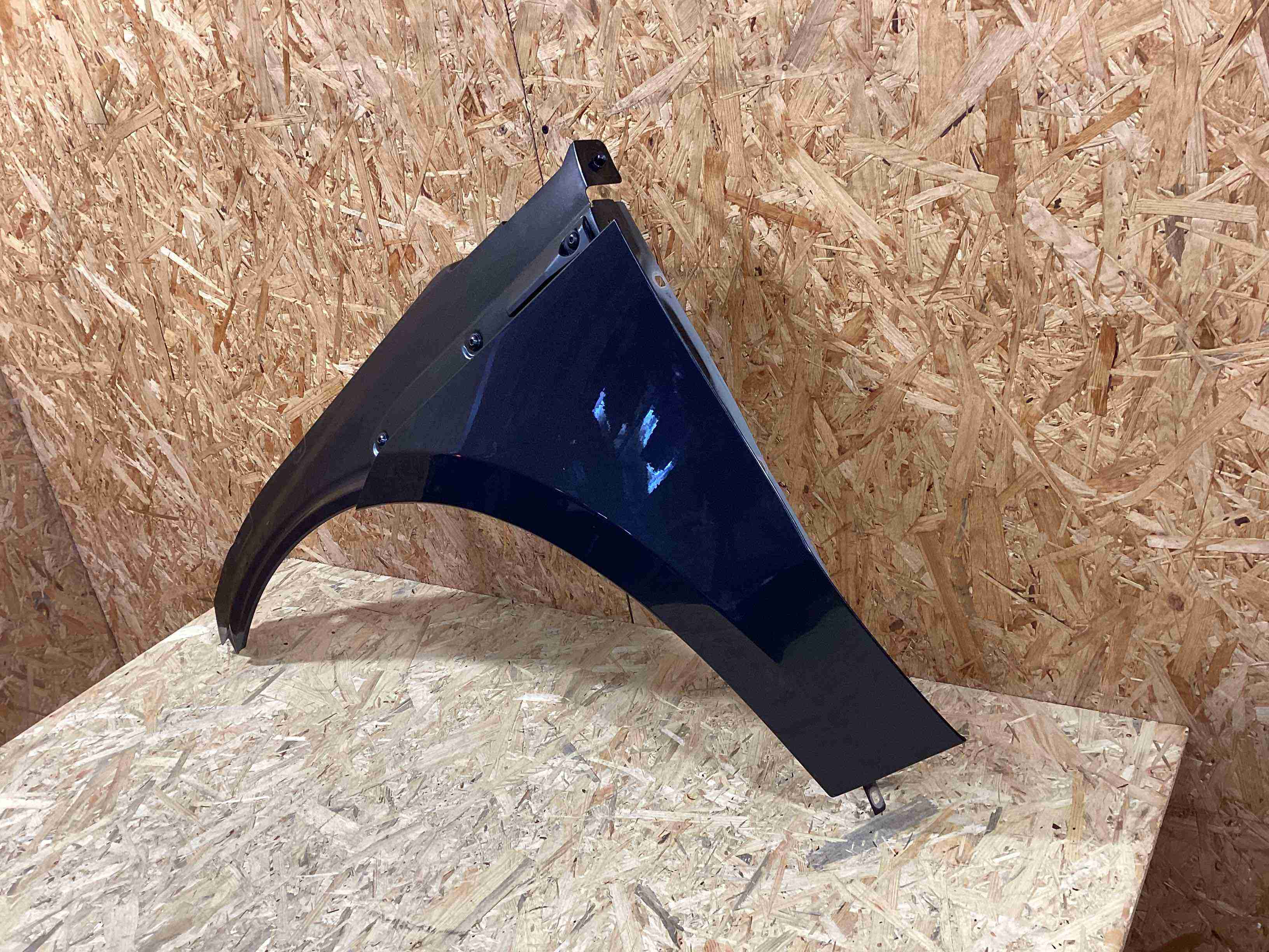 Крыло переднее левое Porsche Macan 030426-111