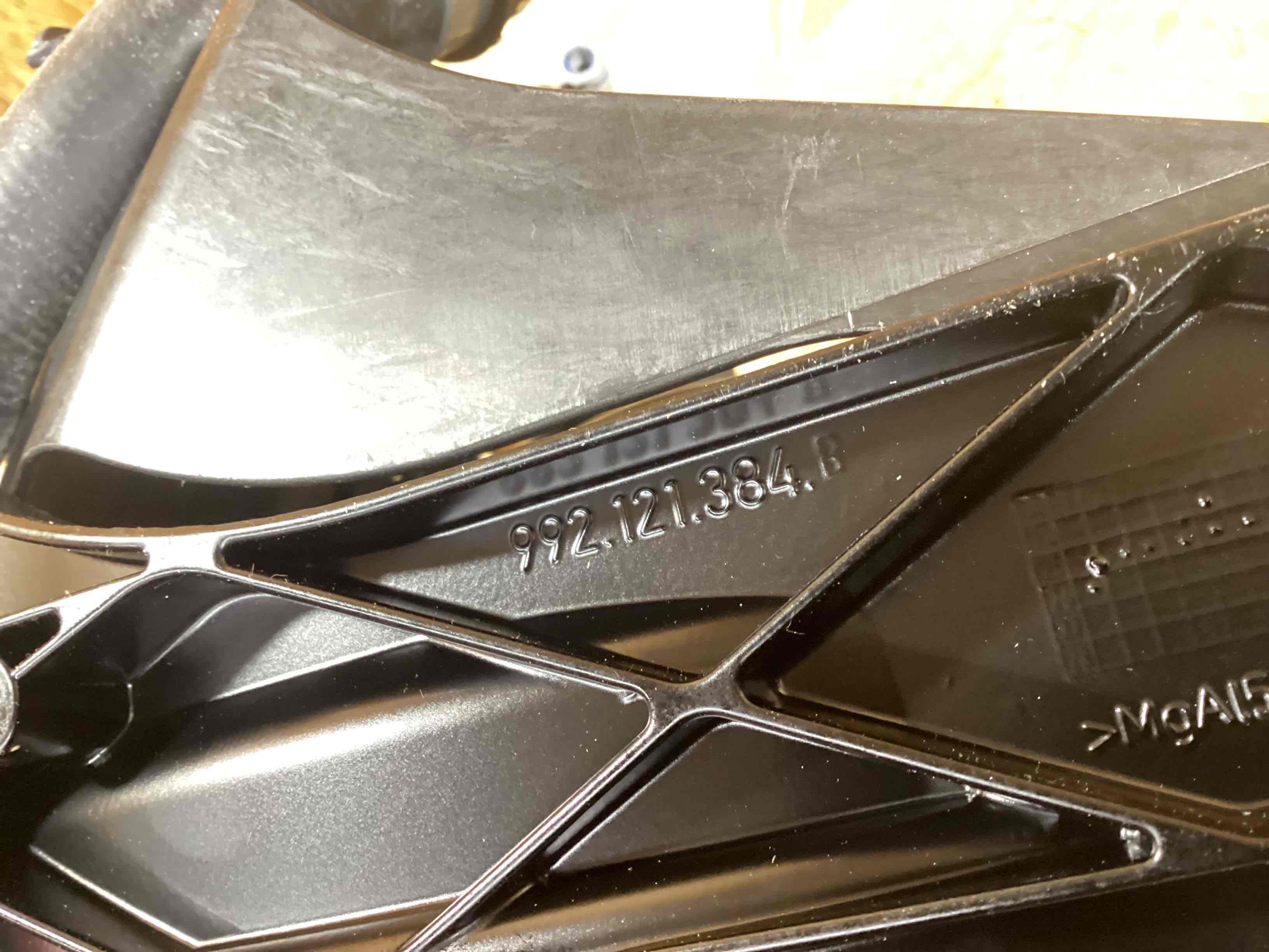Кассета радиаторов Porsche 911 030626-108