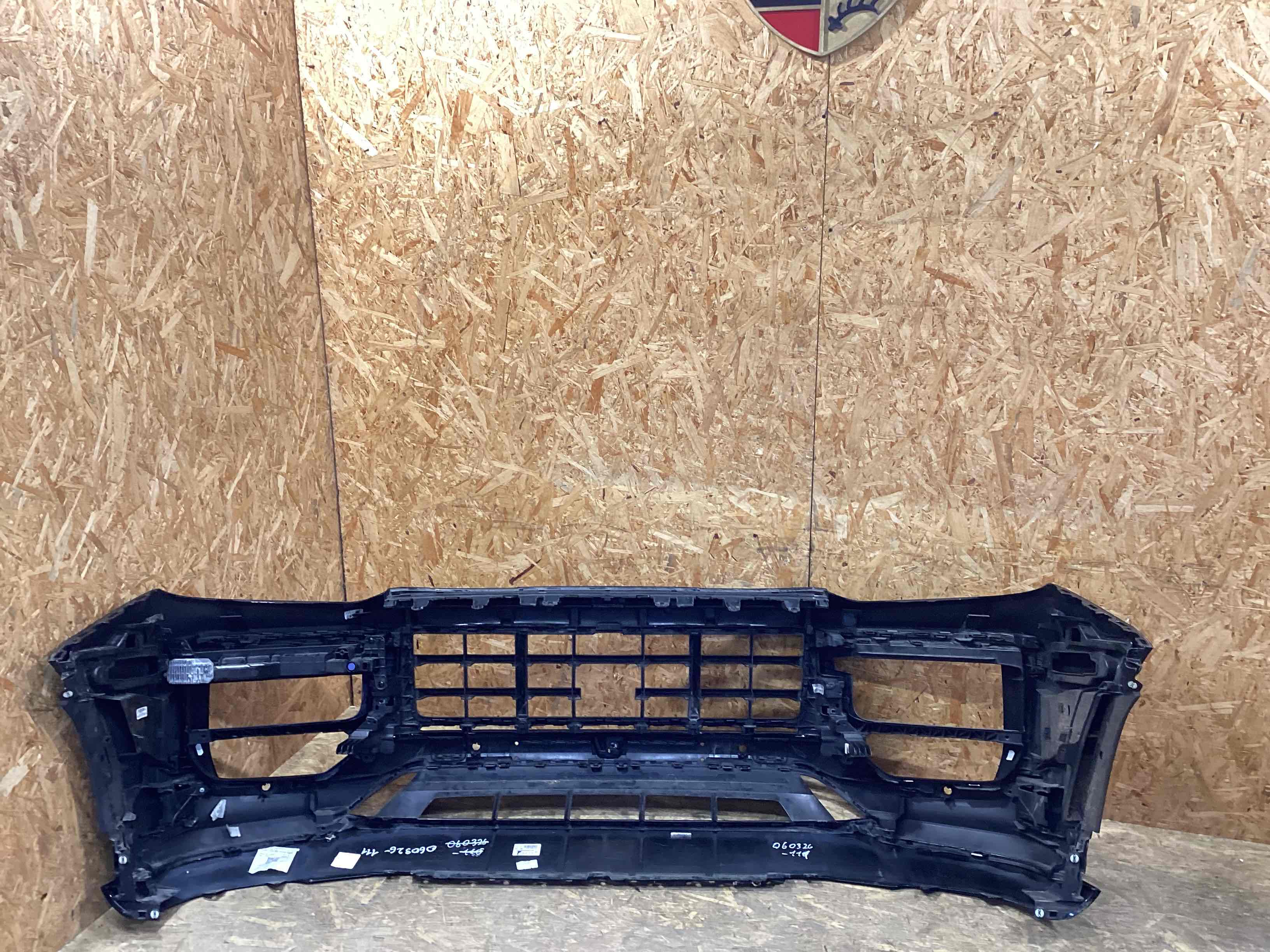 Бампер передний Porsche Cayenne 030626-109