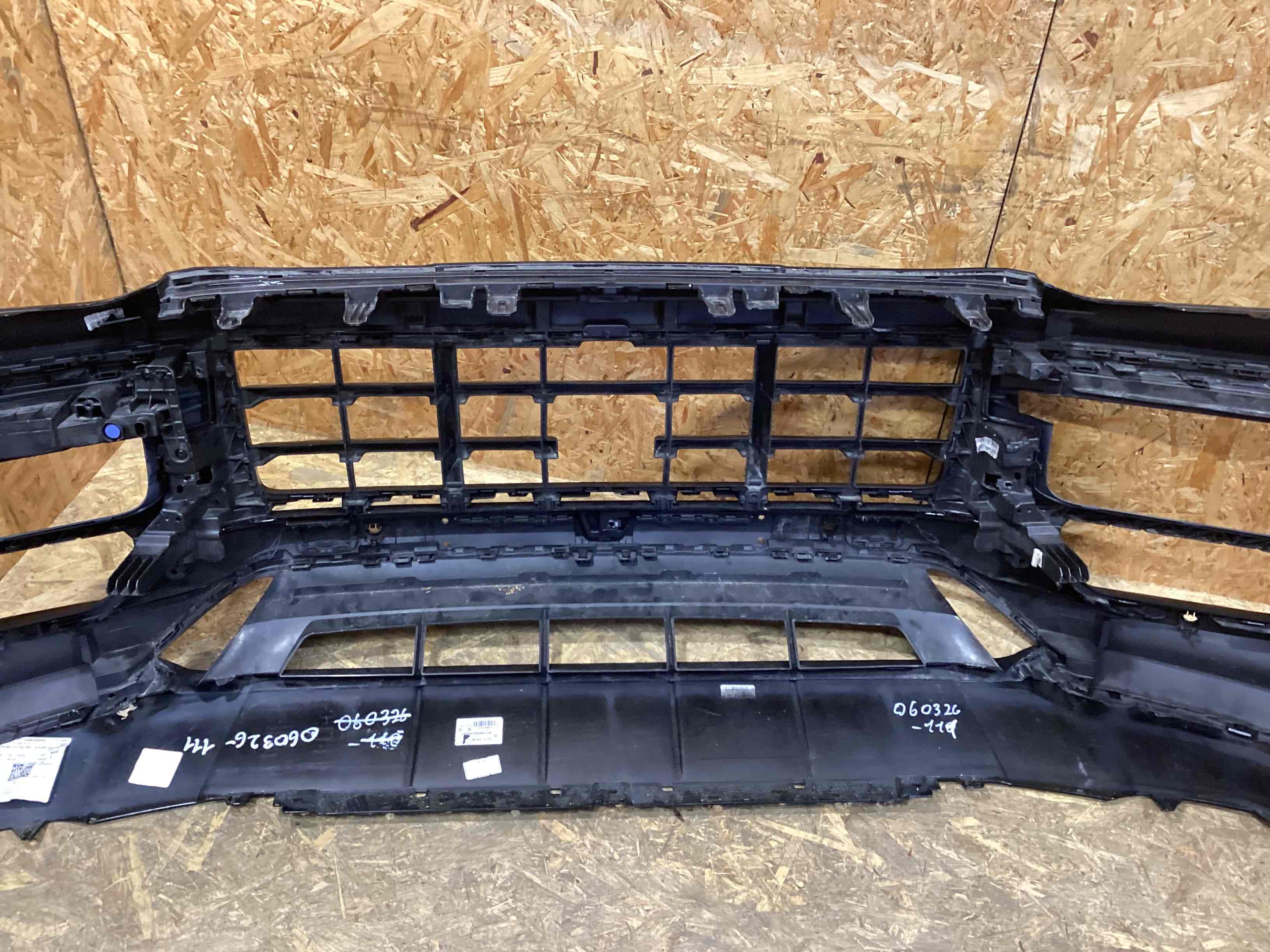 Бампер передний Porsche Cayenne 030626-109