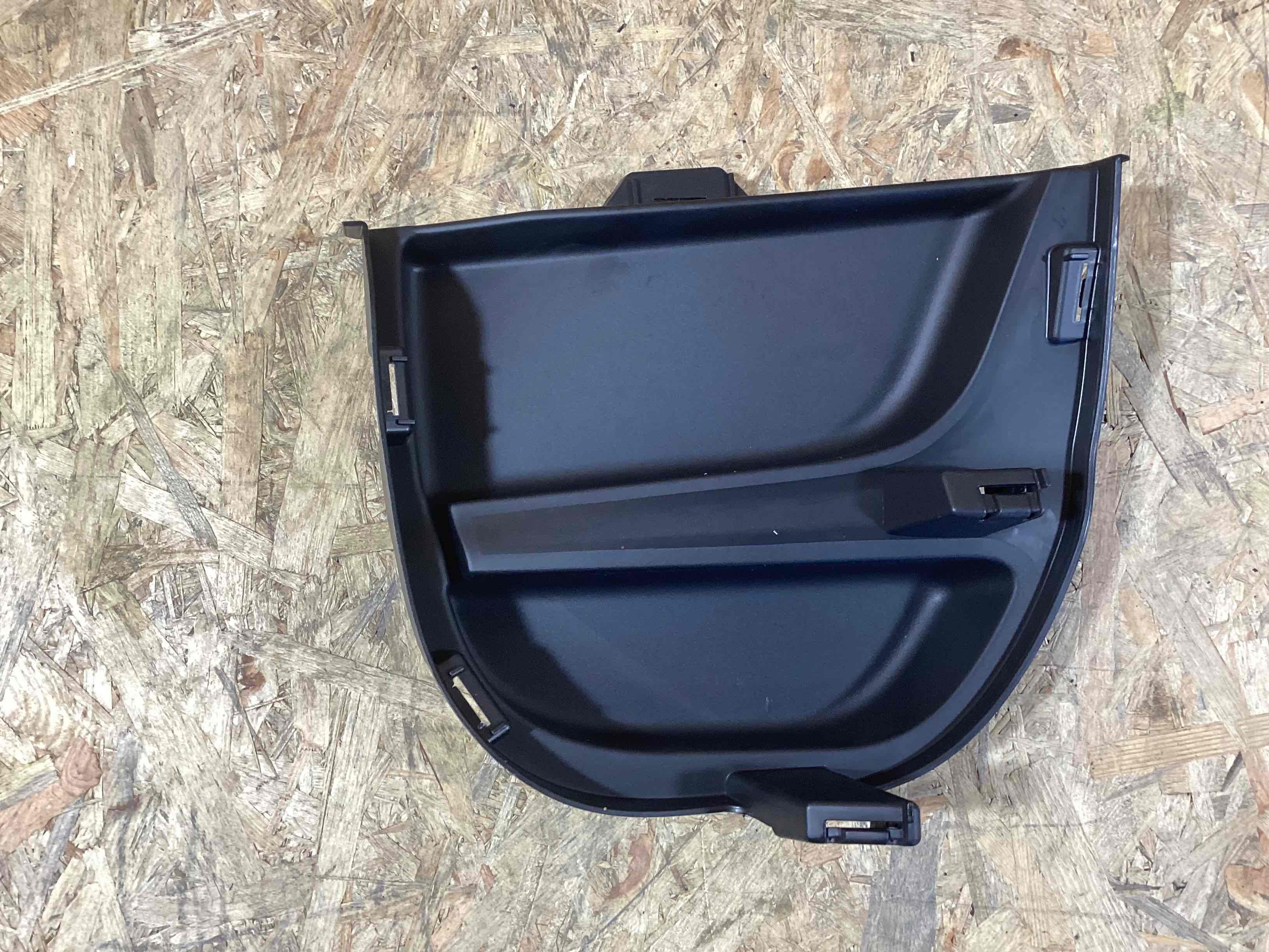 Заглушка, вставка (решетка) в бампер Porsche Macan 030726-102