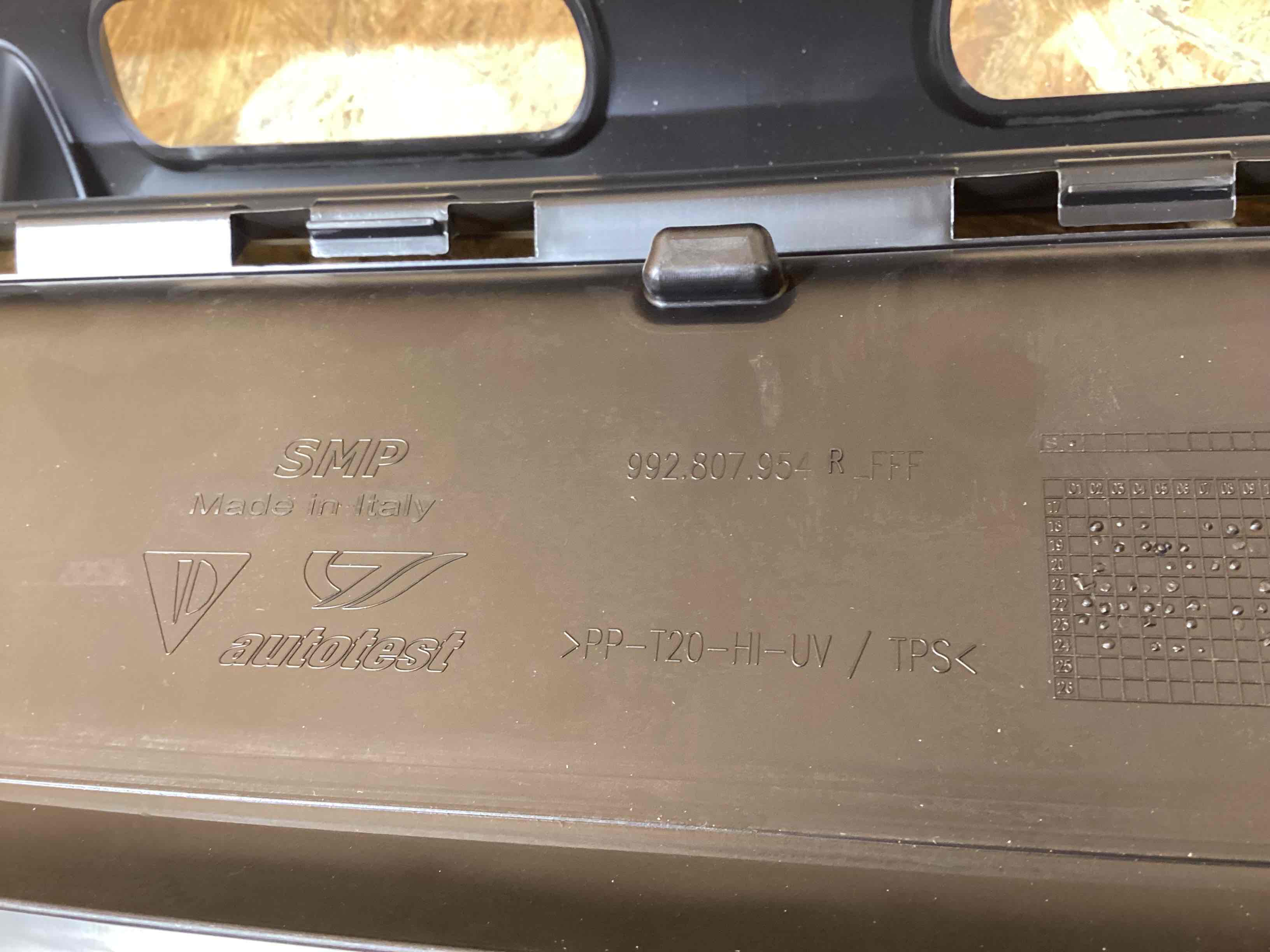 Повітропровід Porsche 911 030926-111