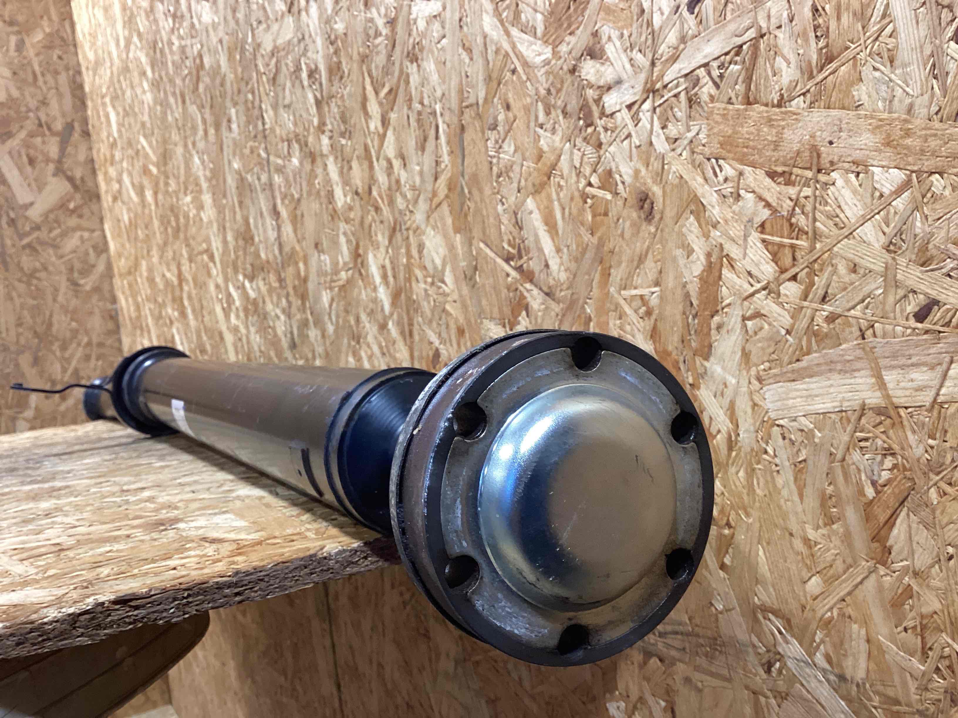 Кардан (вал карданный) Porsche Macan 031025-102