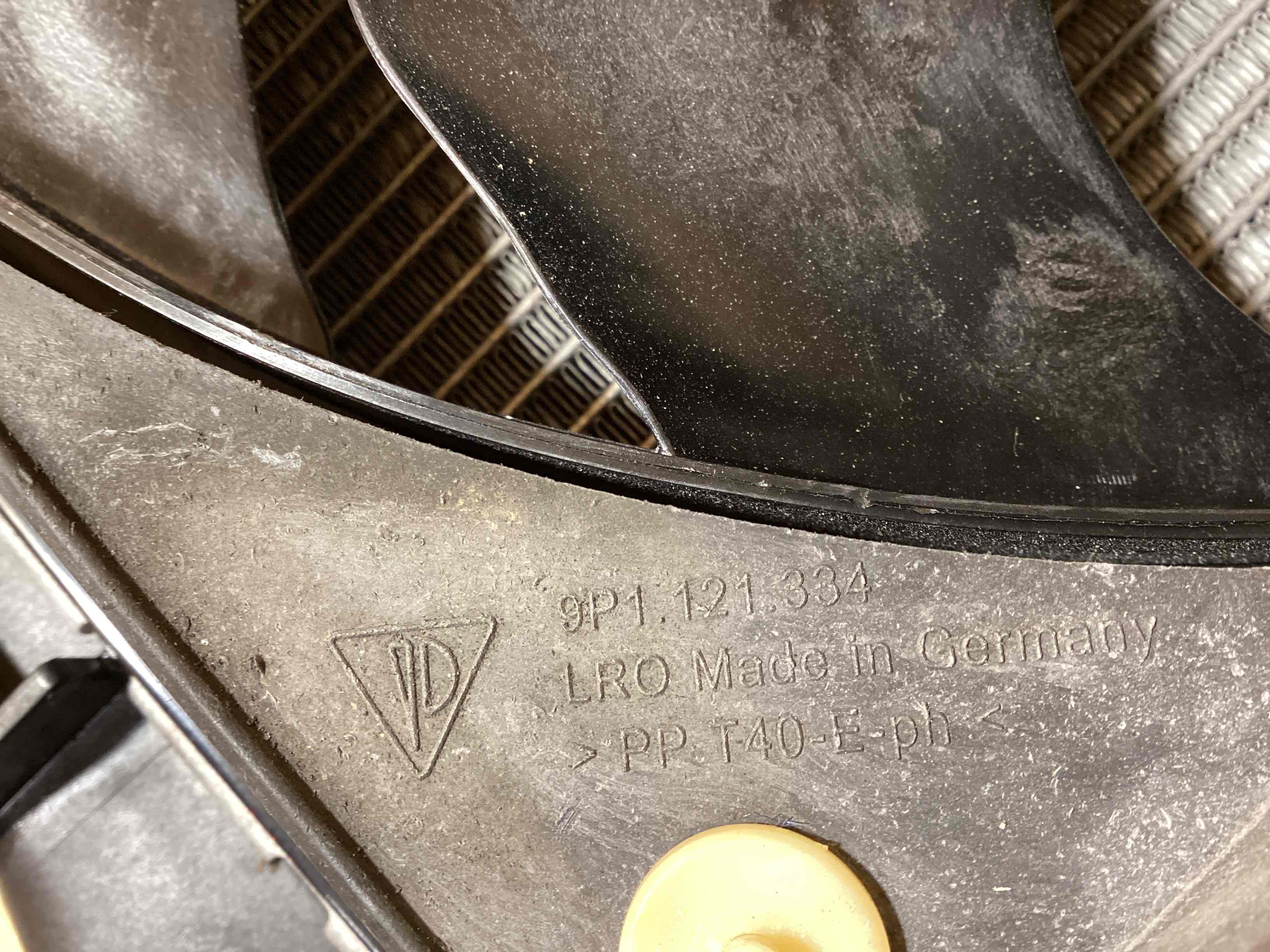 Вентилятор радиатора, вентиляторы Porsche Boxster 718 031125-101