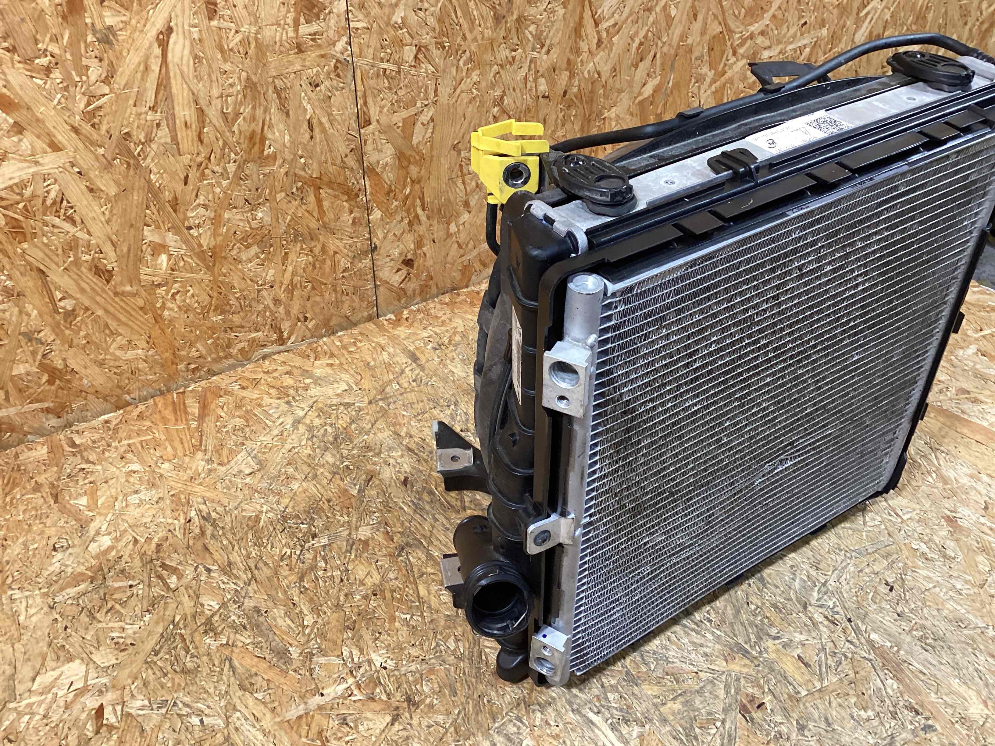 Вентилятор радиатора, вентиляторы Porsche Boxster 718 031125-102