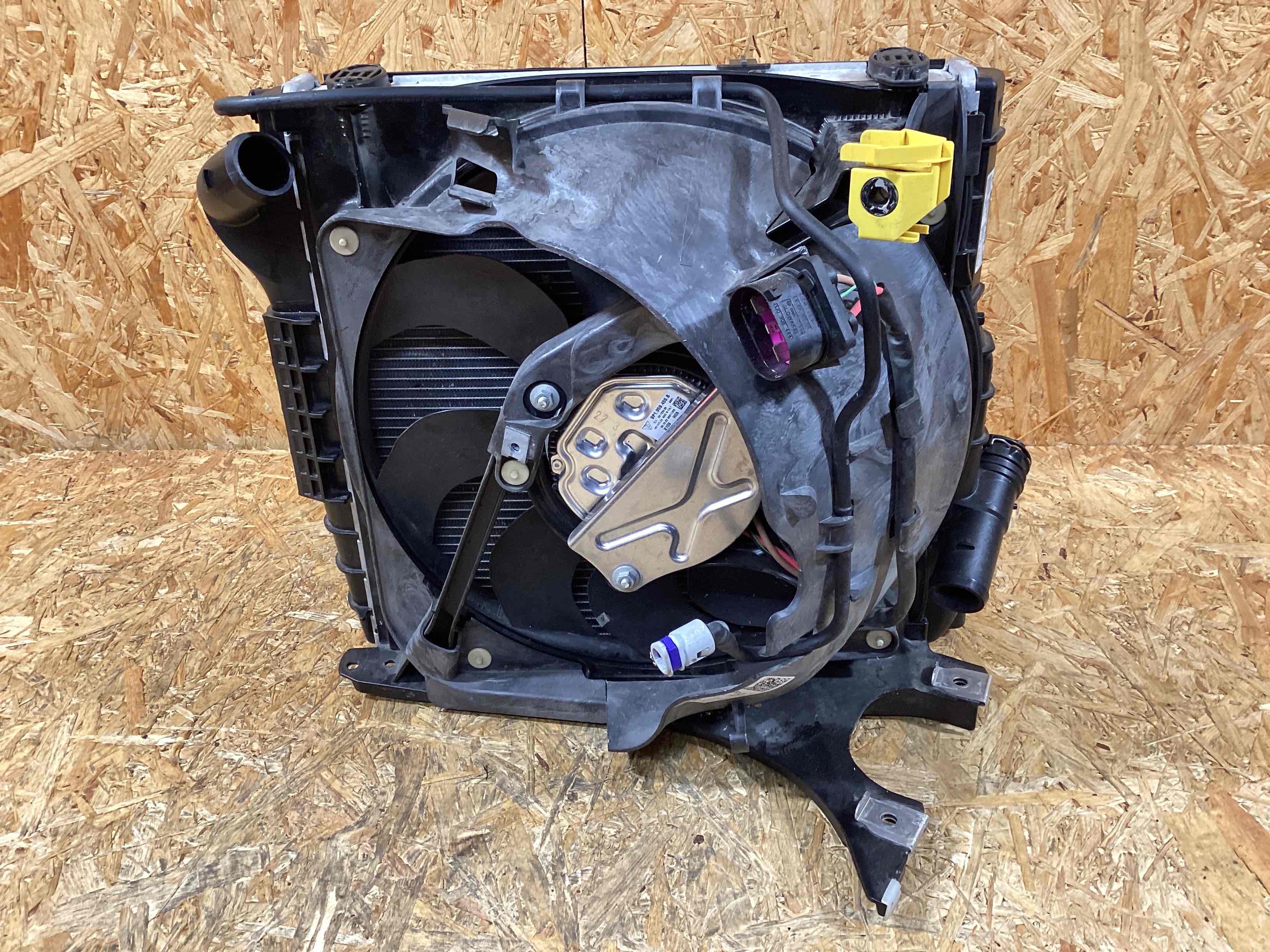 Вентилятор радиатора, вентиляторы Porsche Boxster 718 031125-102