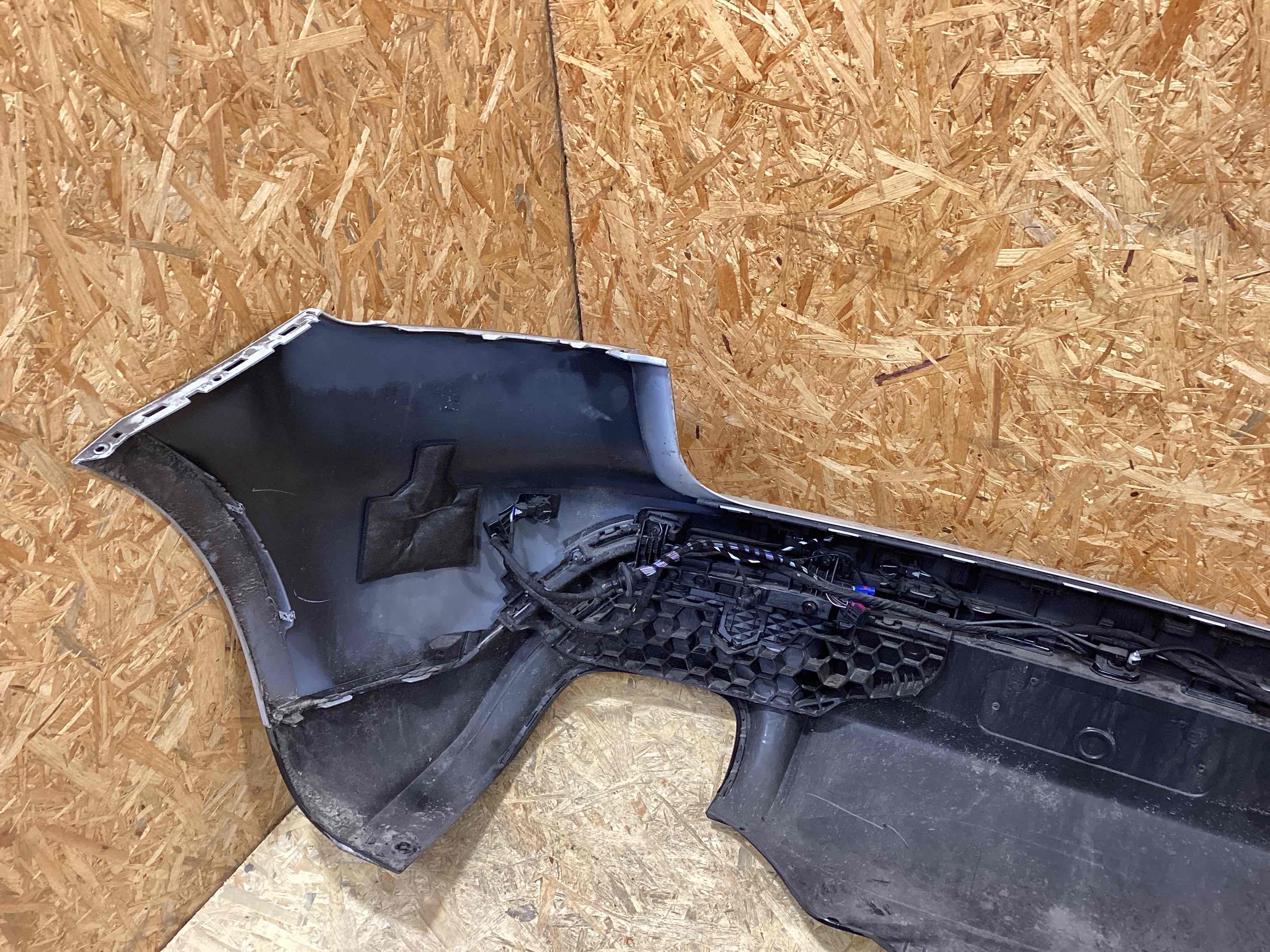 Крышка багажника, дверь багажника Porsche Macan 040226-101