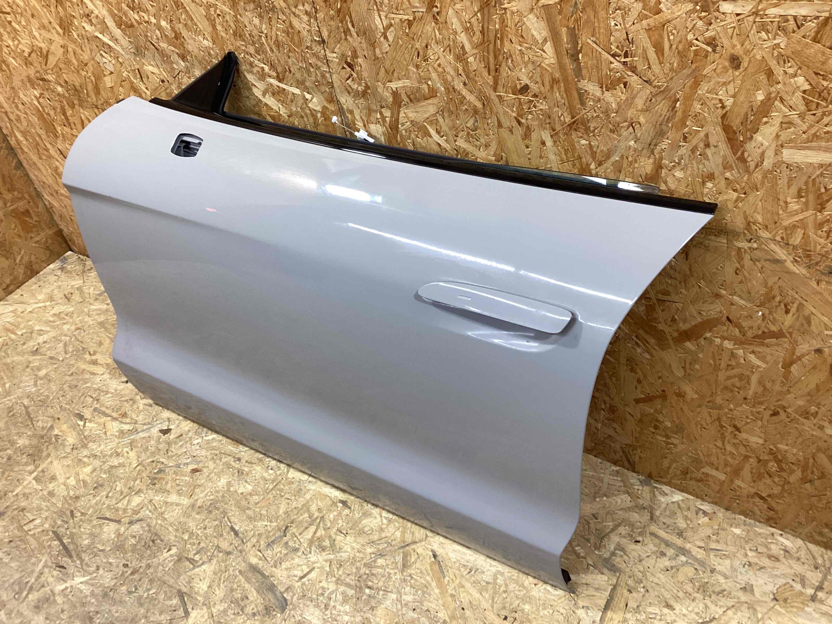 Дверь передняя левая Porsche Taycan 040226-104