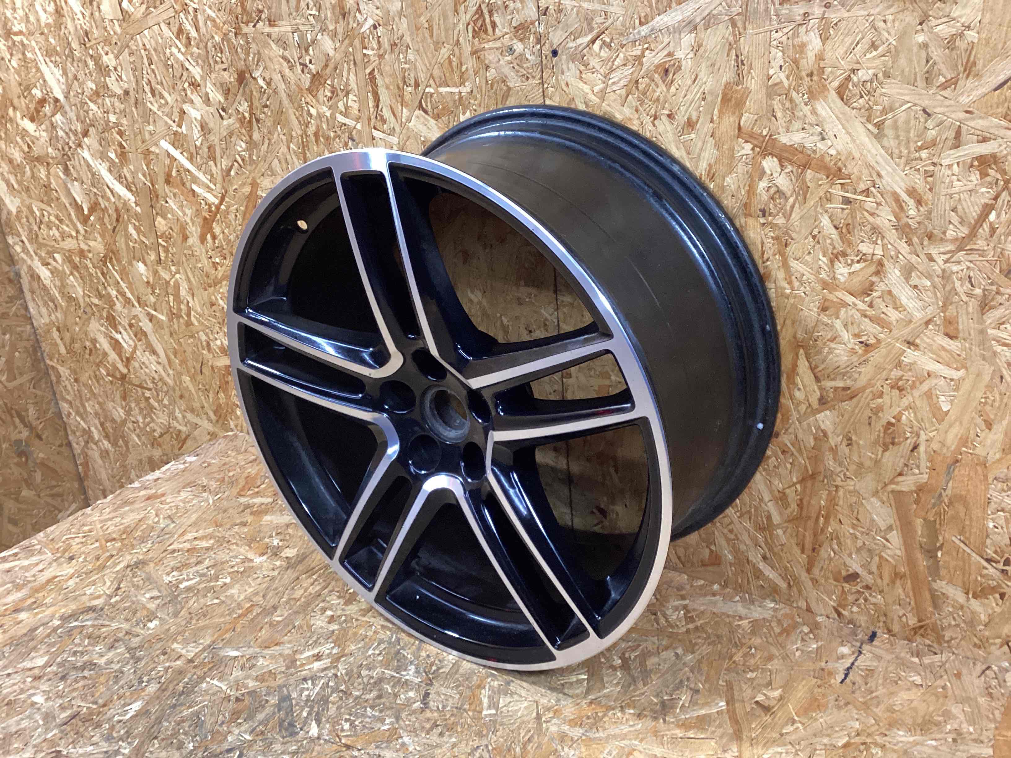 Диск Porsche Macan 040226-107