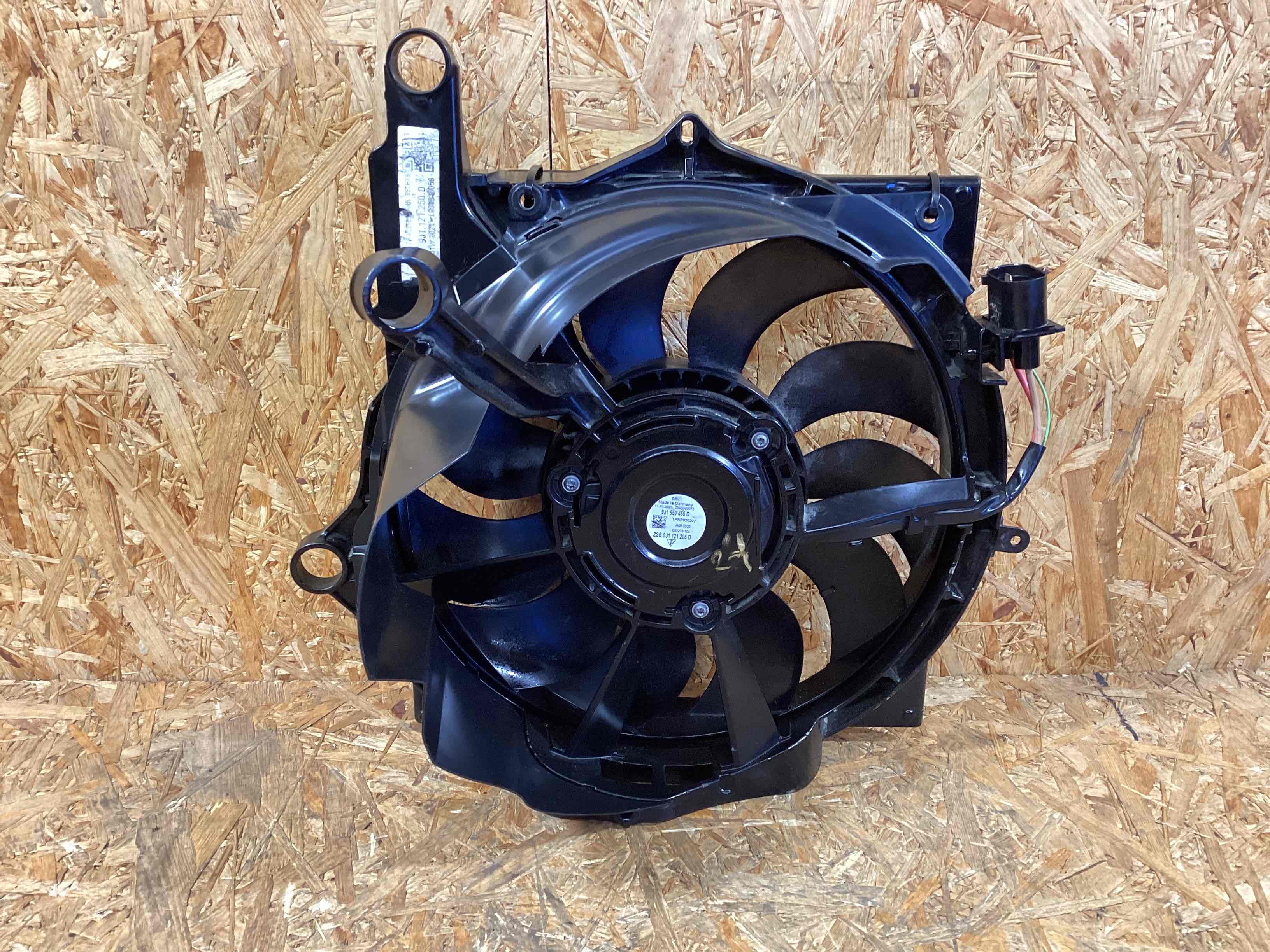 Вентилятор радиатора, вентиляторы Porsche Taycan 040326-112