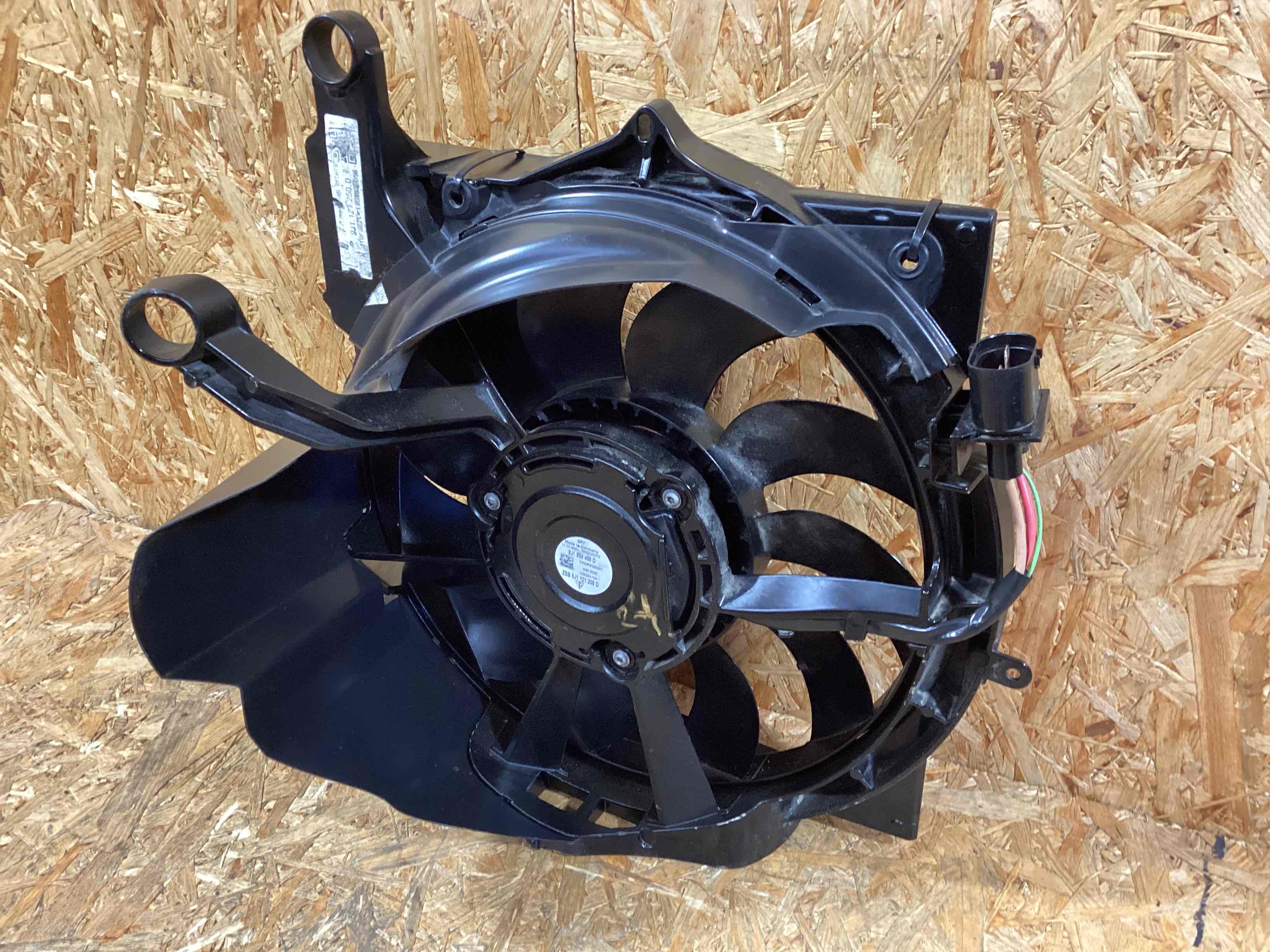 Вентилятор радиатора, вентиляторы Porsche Taycan 040326-112