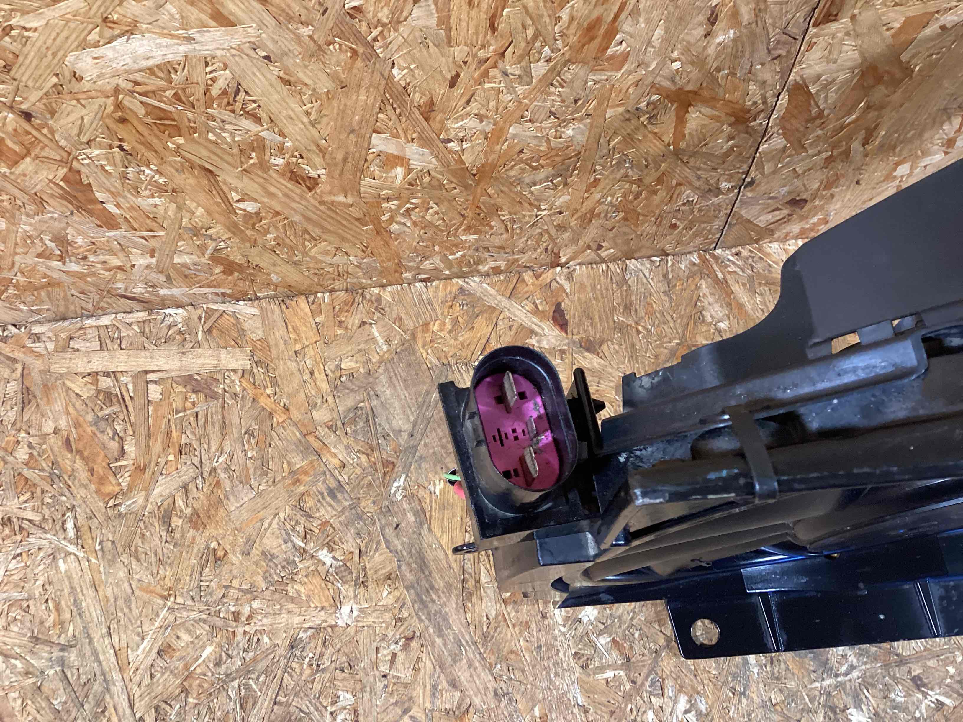 Вентилятор радиатора, вентиляторы Porsche Taycan 040326-112