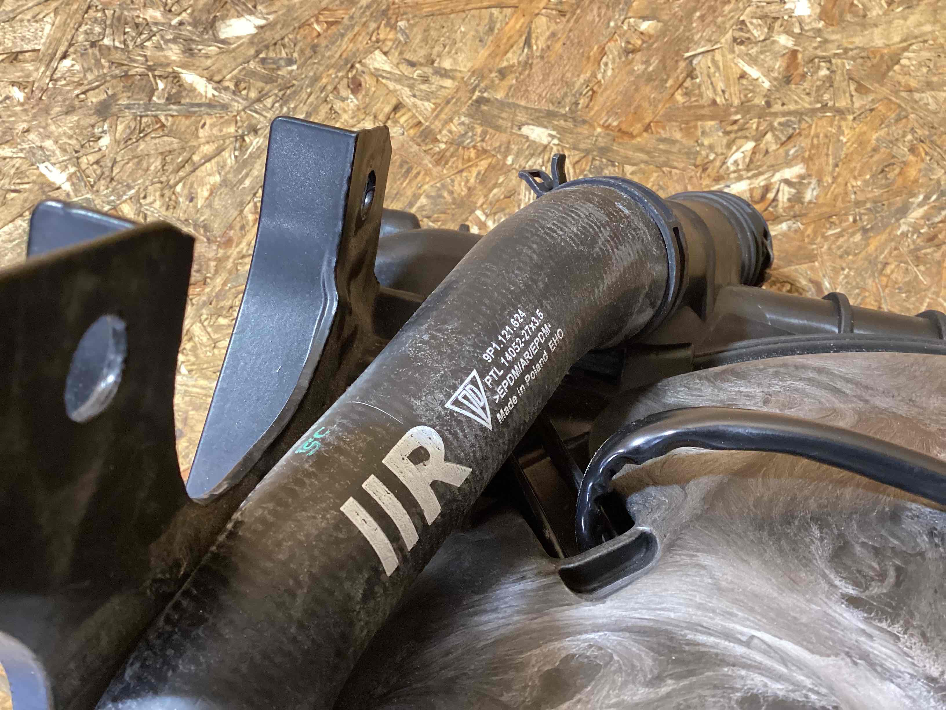 Кассета радиаторов Porsche 911 040326-113