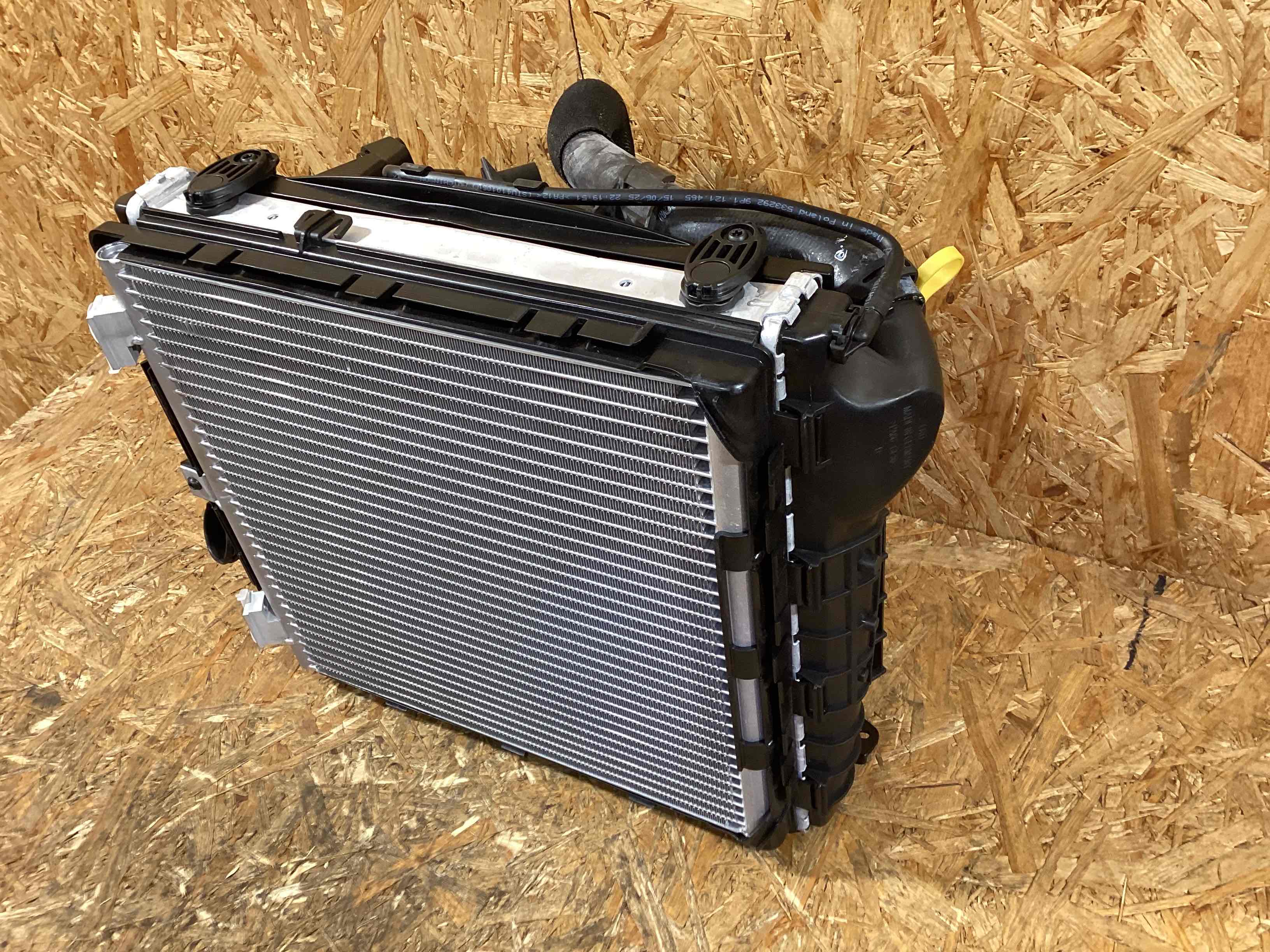 Кассета радиаторов Porsche 911 040326-114