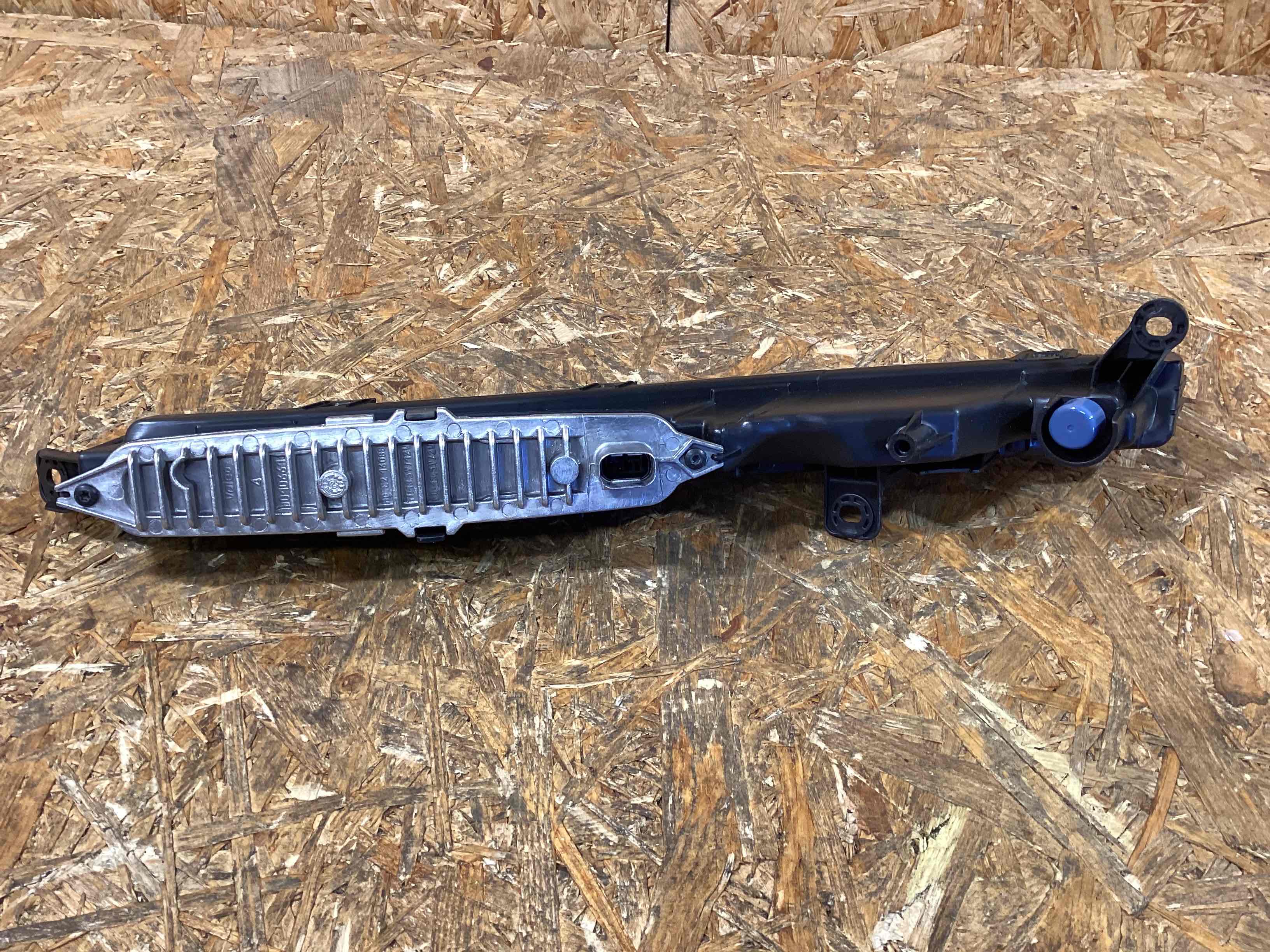 Фара противотуманная Porsche Cayenne 040326-118