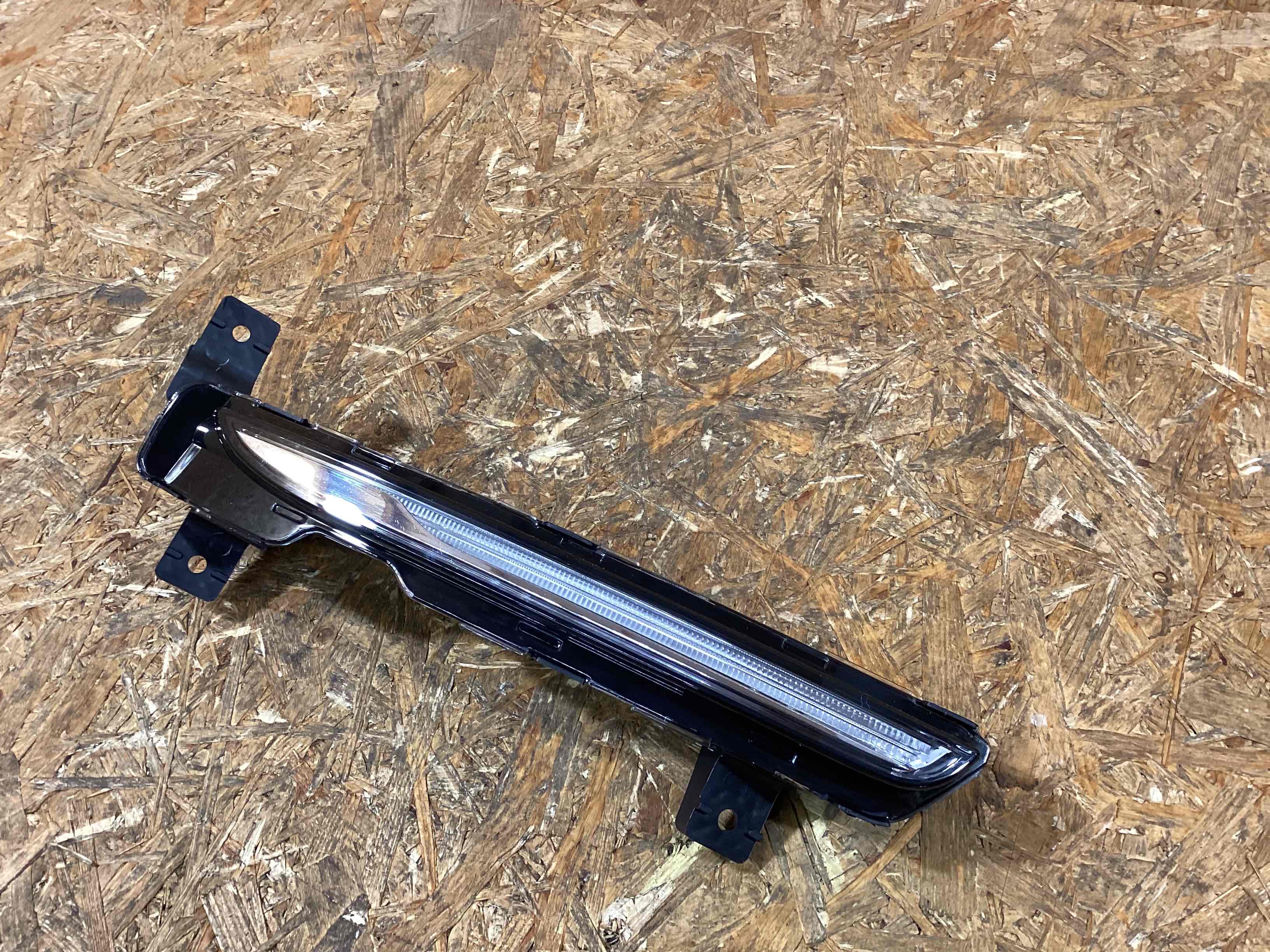 Фара противотуманная Porsche Boxster 718 040326-119