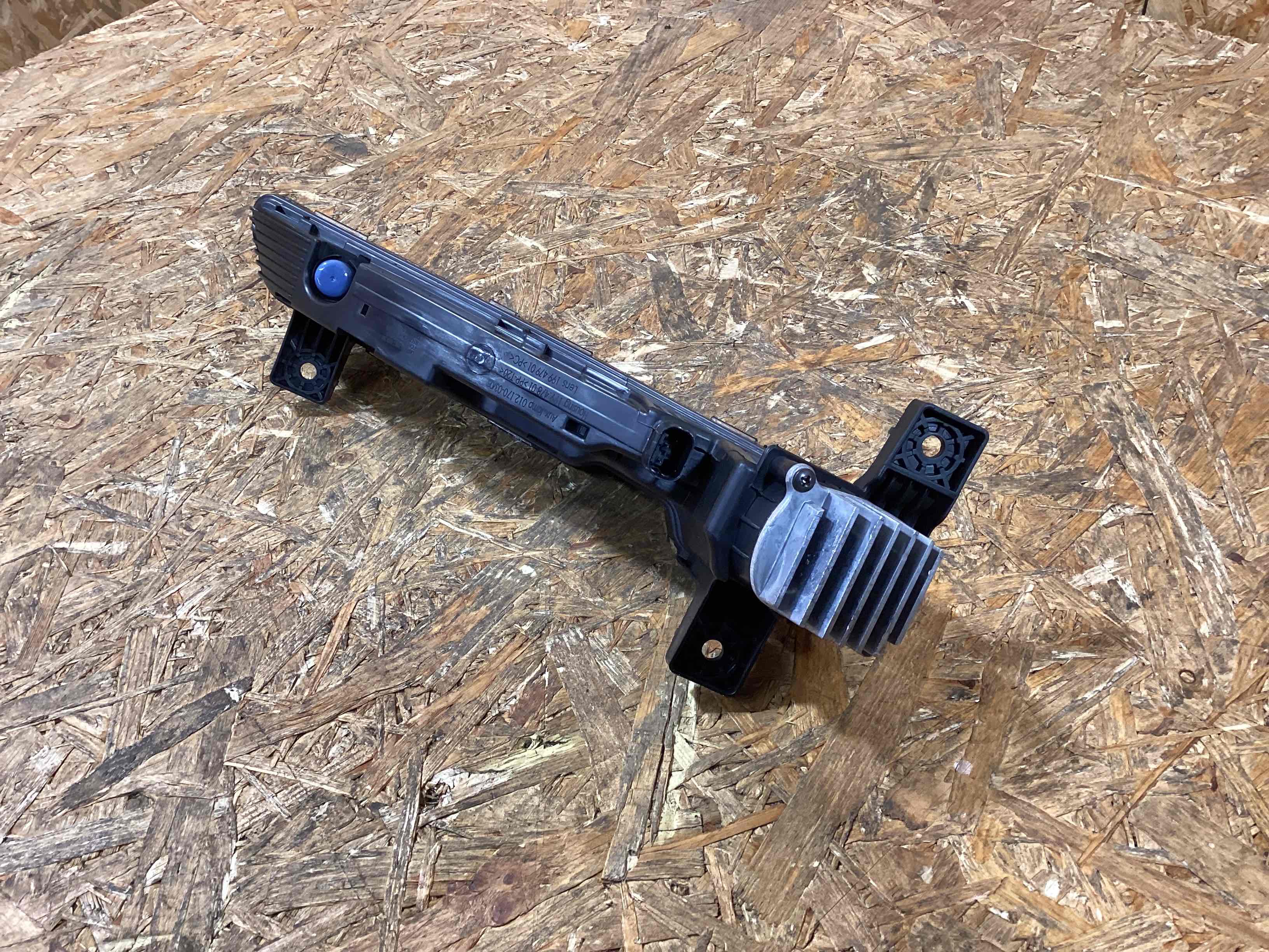 Фара противотуманная Porsche Boxster 718 040326-119