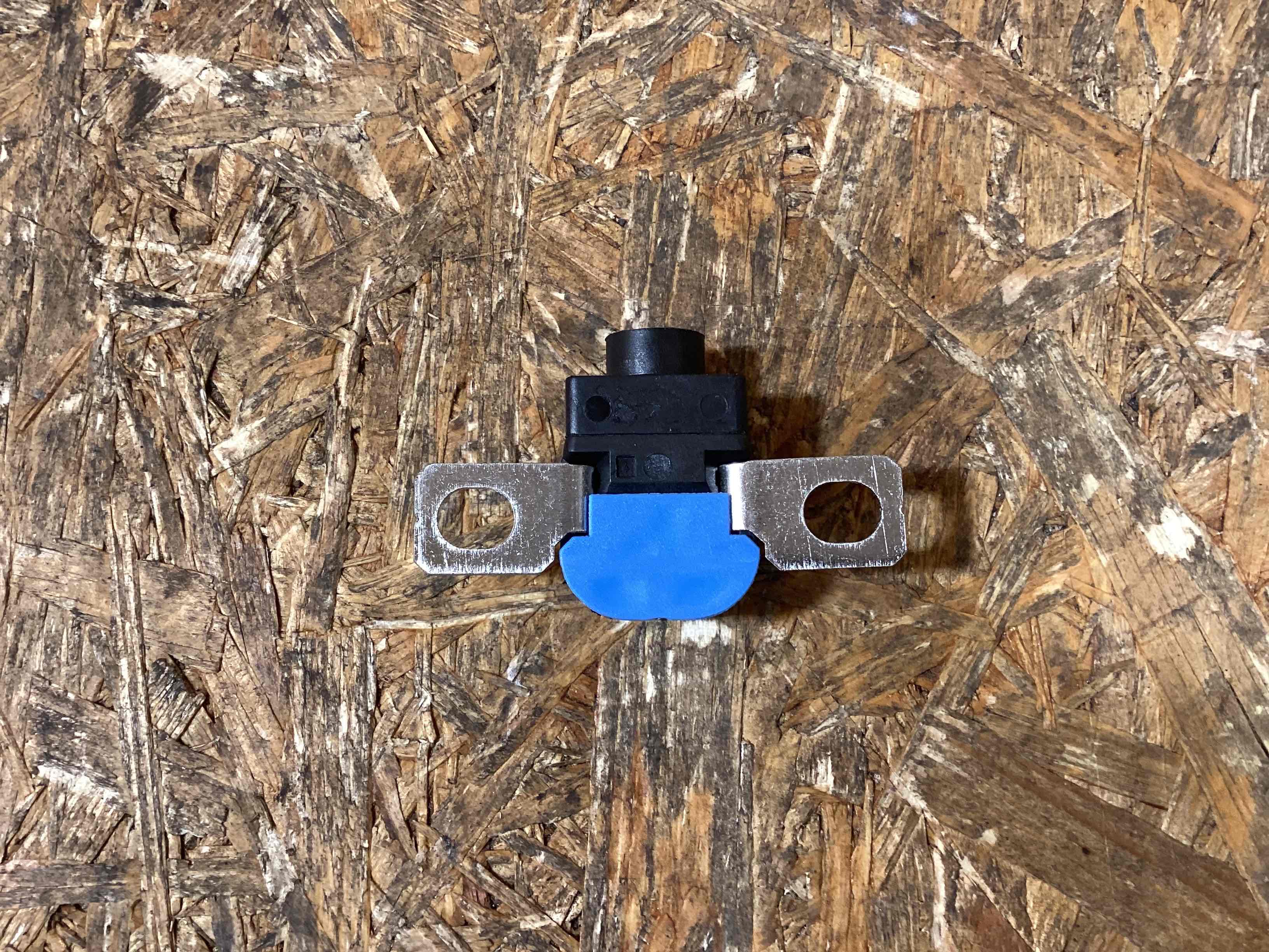 Блок предохранителей (блок реле) Mercedes EQS 040326-120