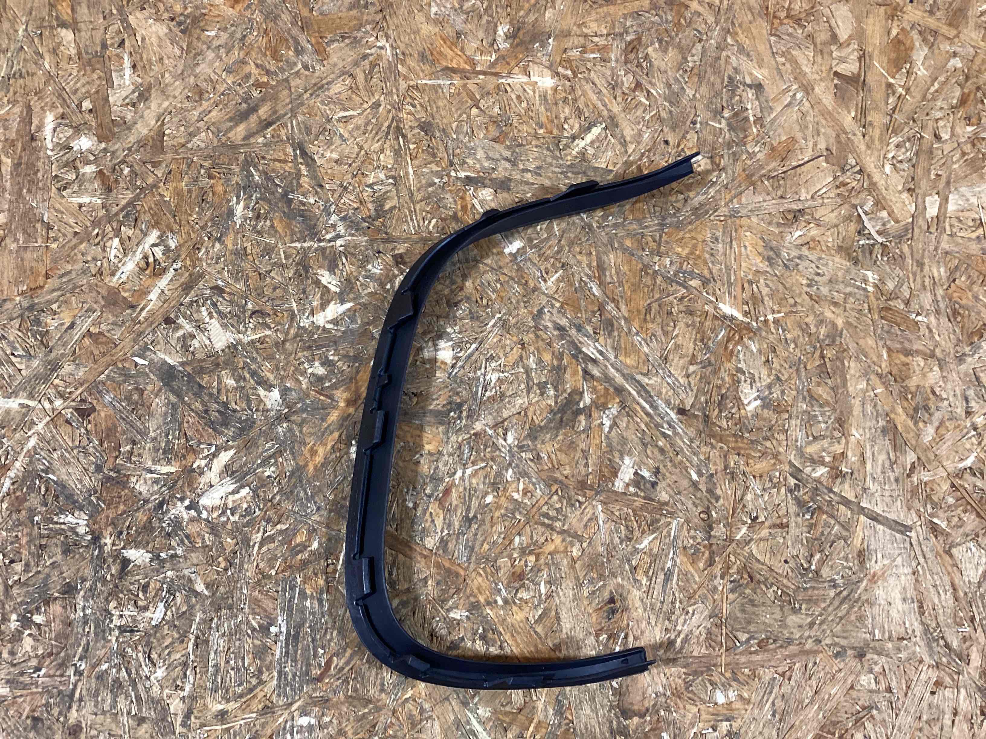 Заглушка, вставка (решетка) в бампер Porsche Macan 040326-130