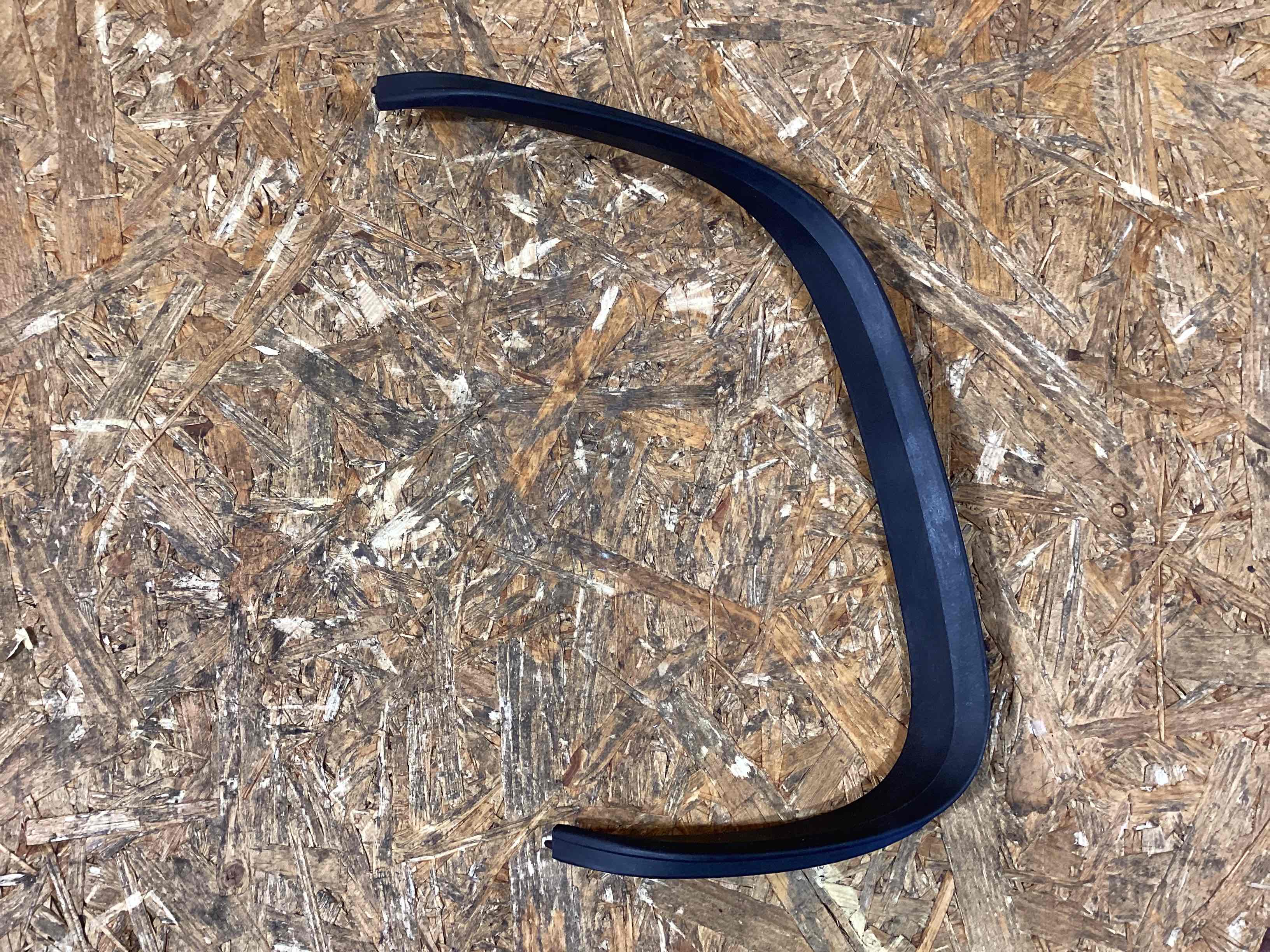 Заглушка, вставка (решетка) в бампер Porsche Macan 040326-130