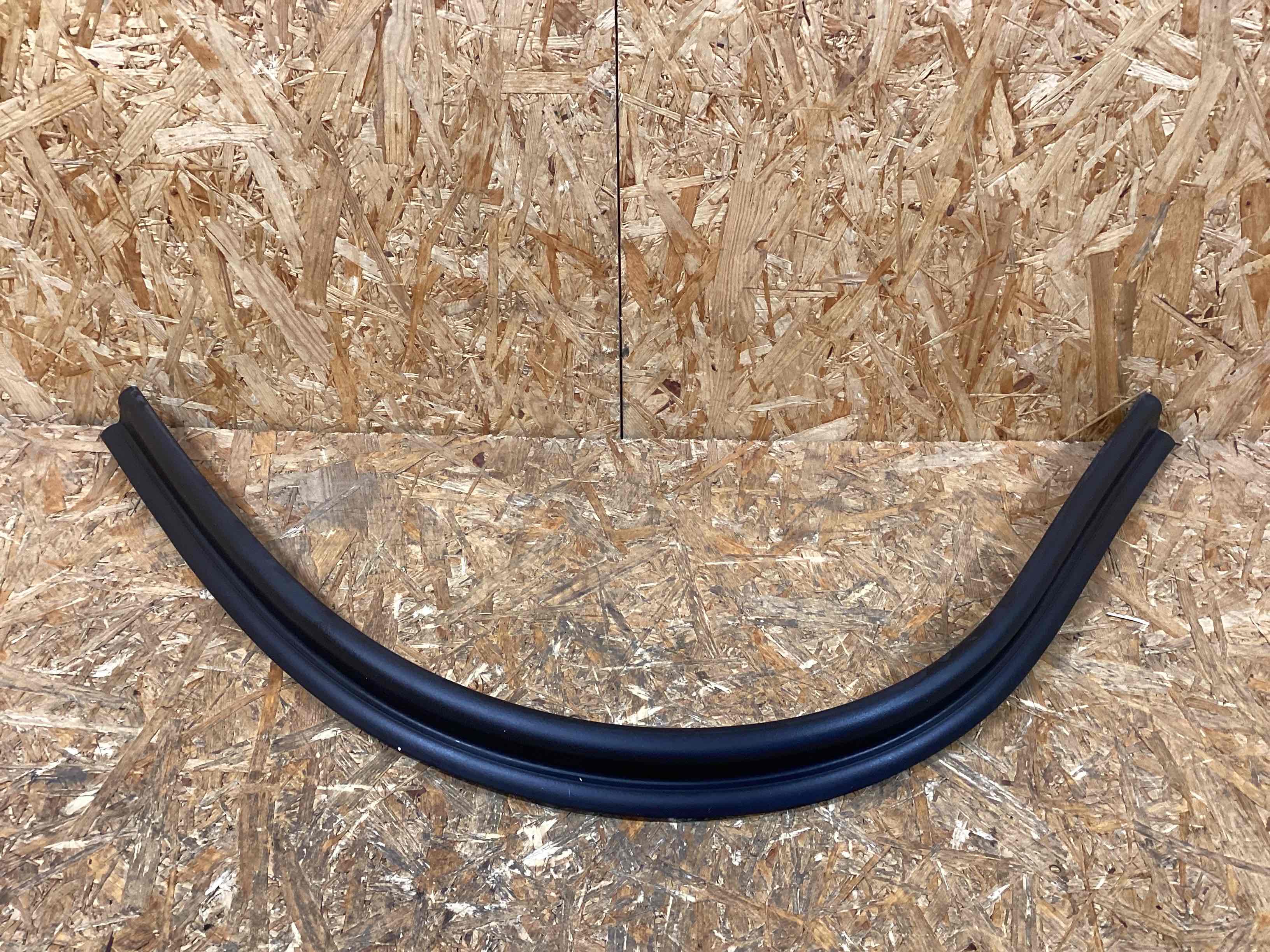 Уплотнитель, хомут Porsche Macan 040326-135