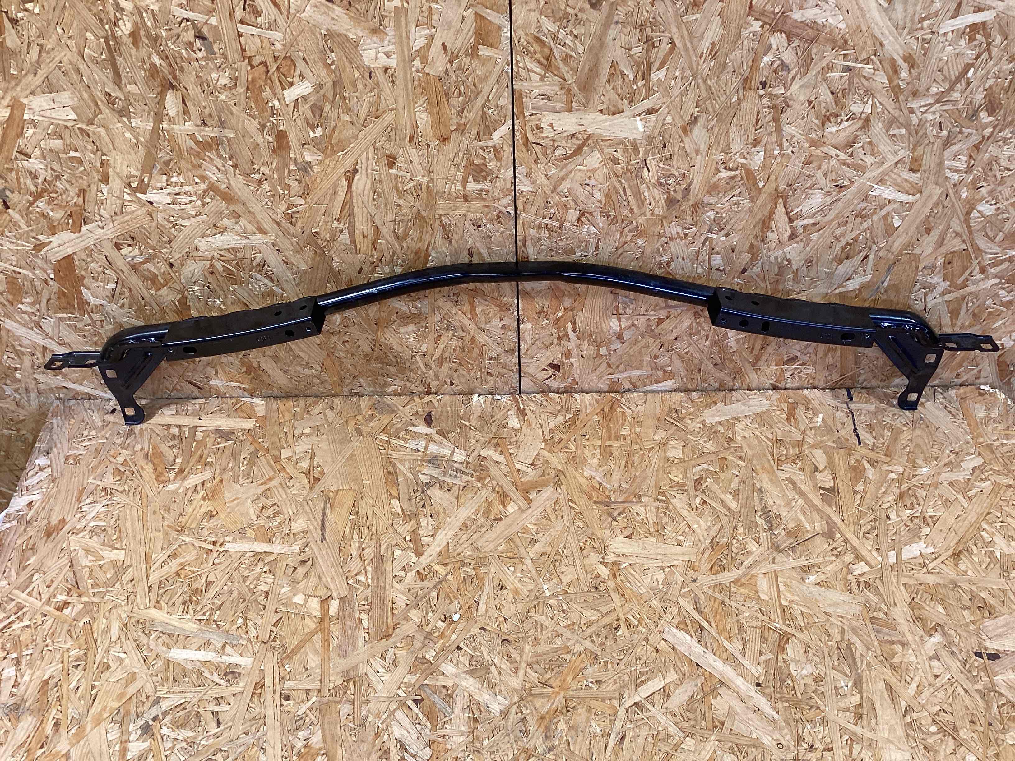 Крепление, кронштейн Porsche Macan 040725-130