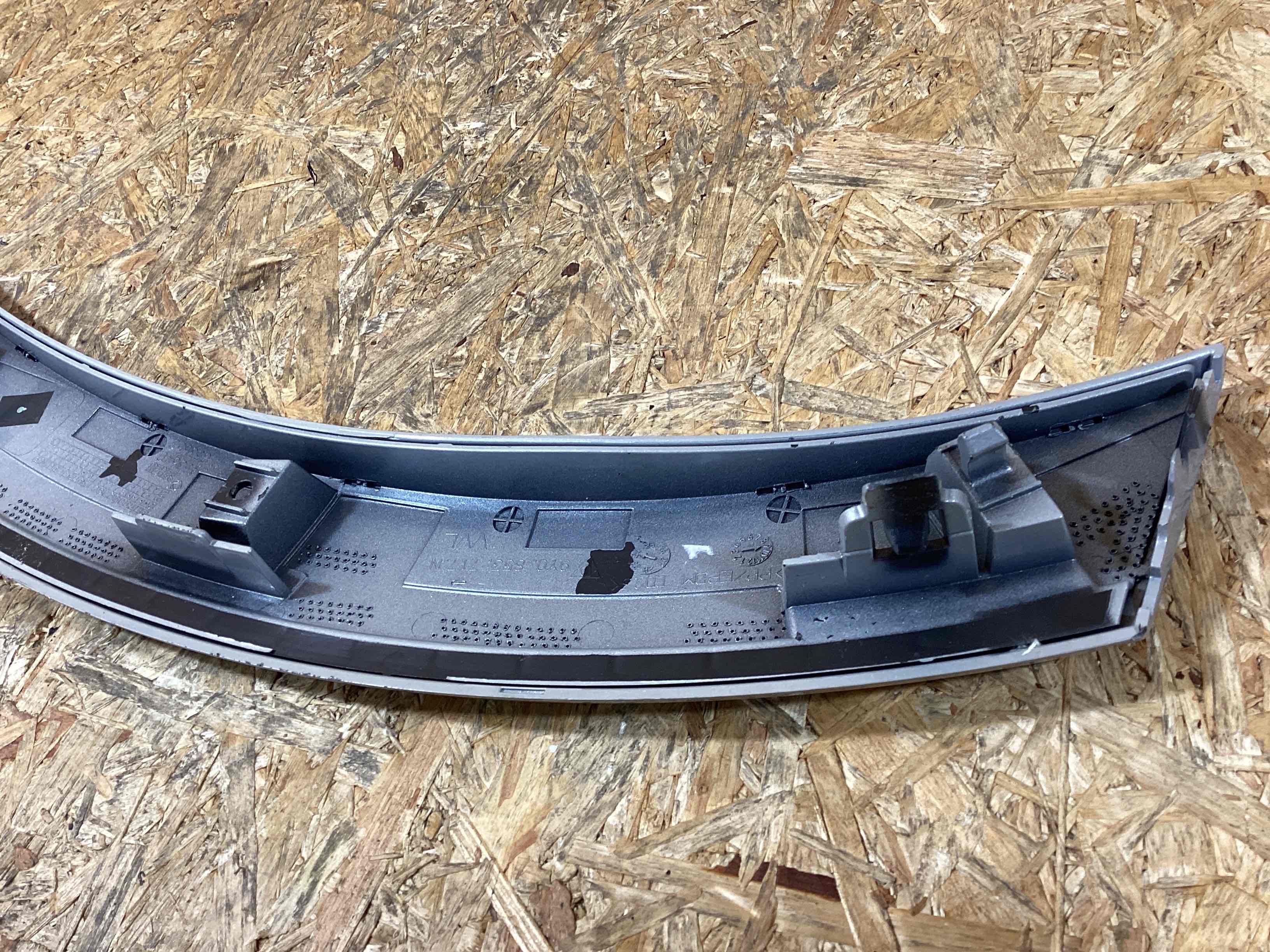 Молдинг арки, накладка на арку Porsche Cayenne 041125-124