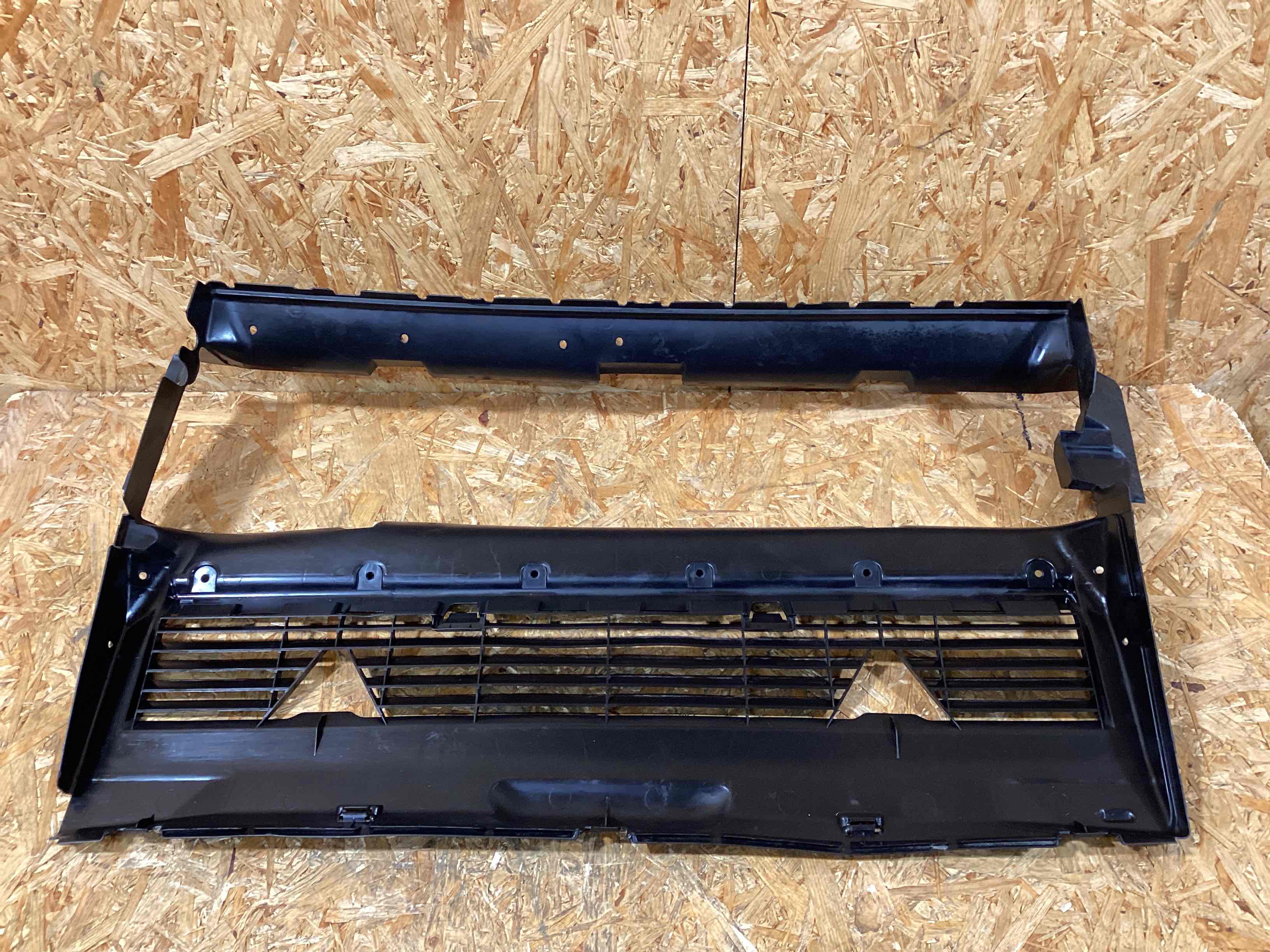 Воздуховод Porsche Panamera 041225-114