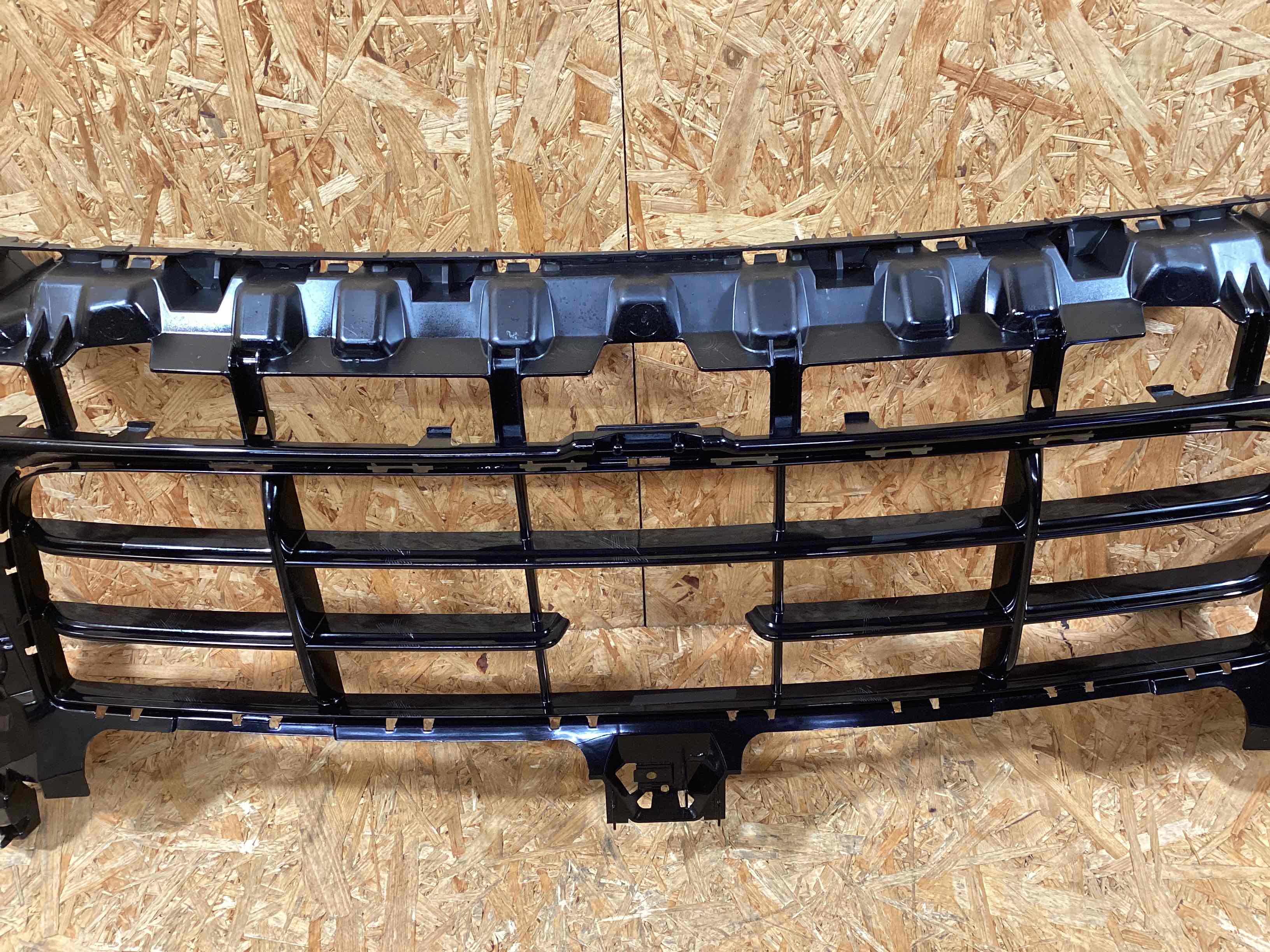 Заглушка, вставка (решетка) в бампер Porsche Cayenne 050126-101