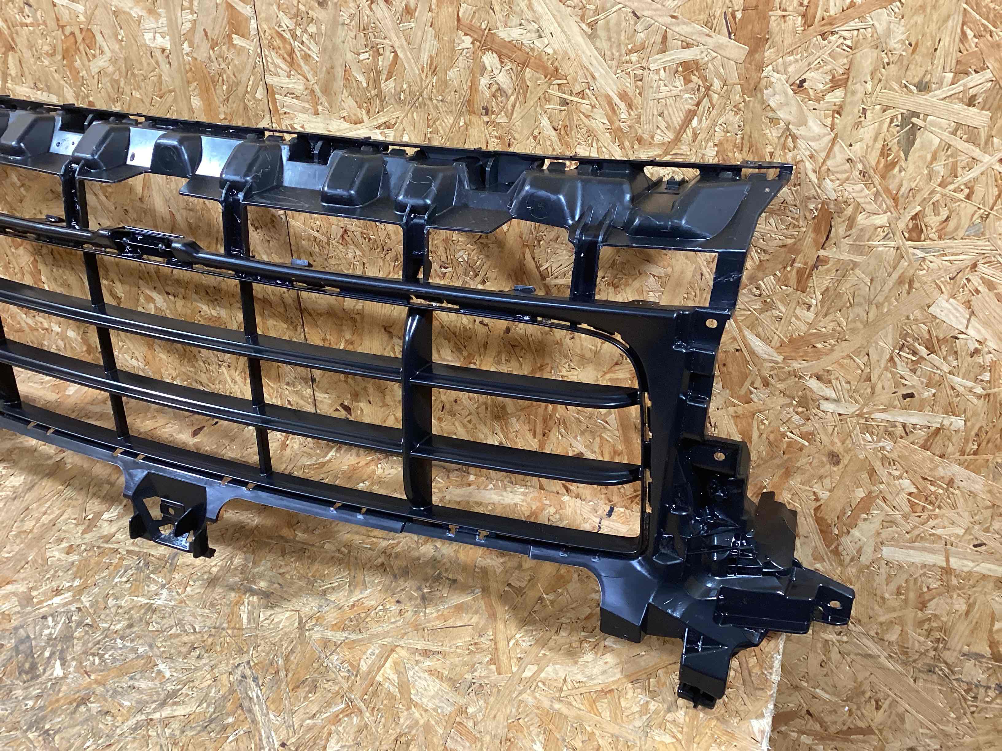 Заглушка, вставка (решетка) в бампер Porsche Cayenne 050126-112