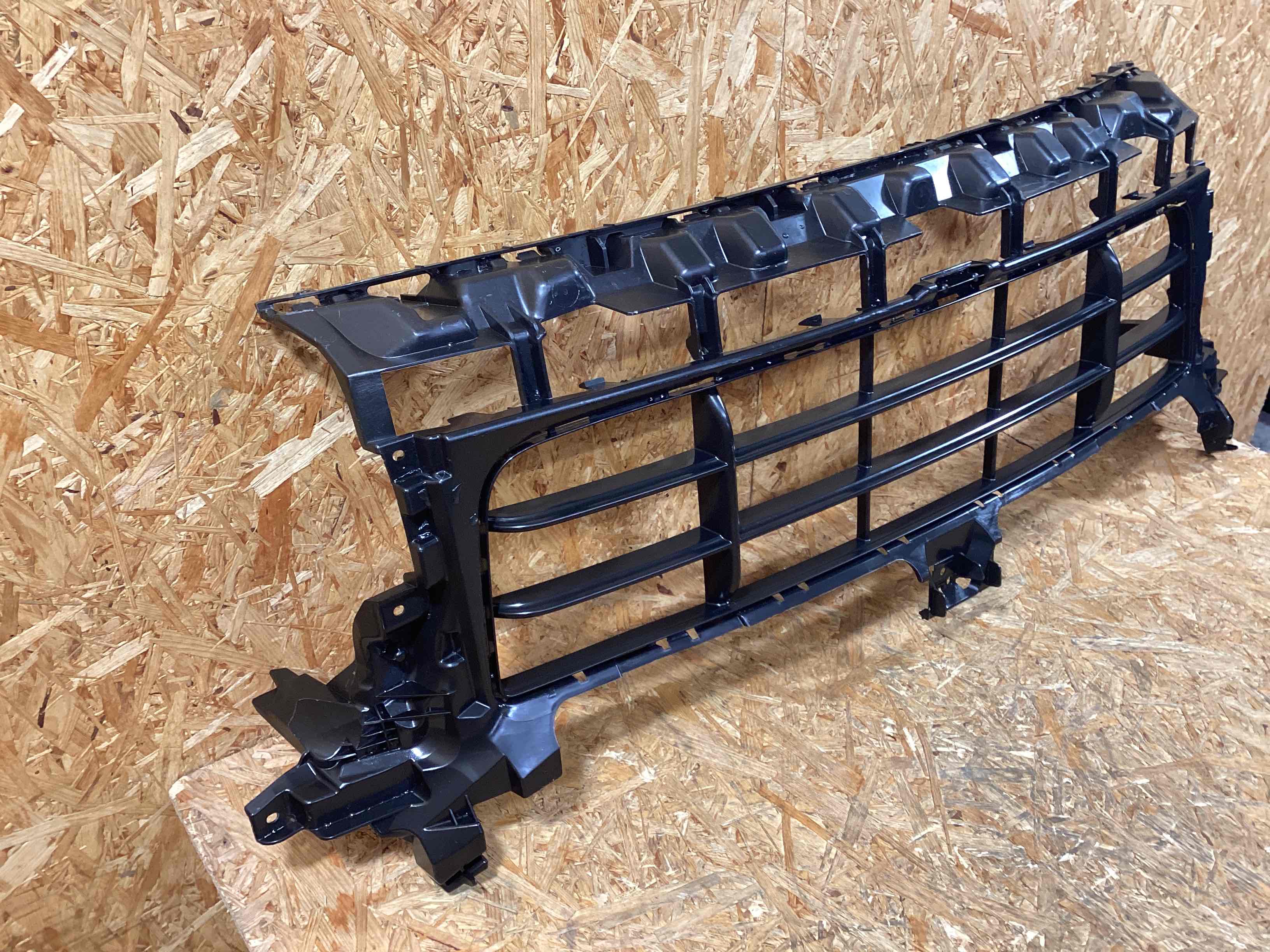 Заглушка, вставка (решетка) в бампер Porsche Cayenne 050126-112